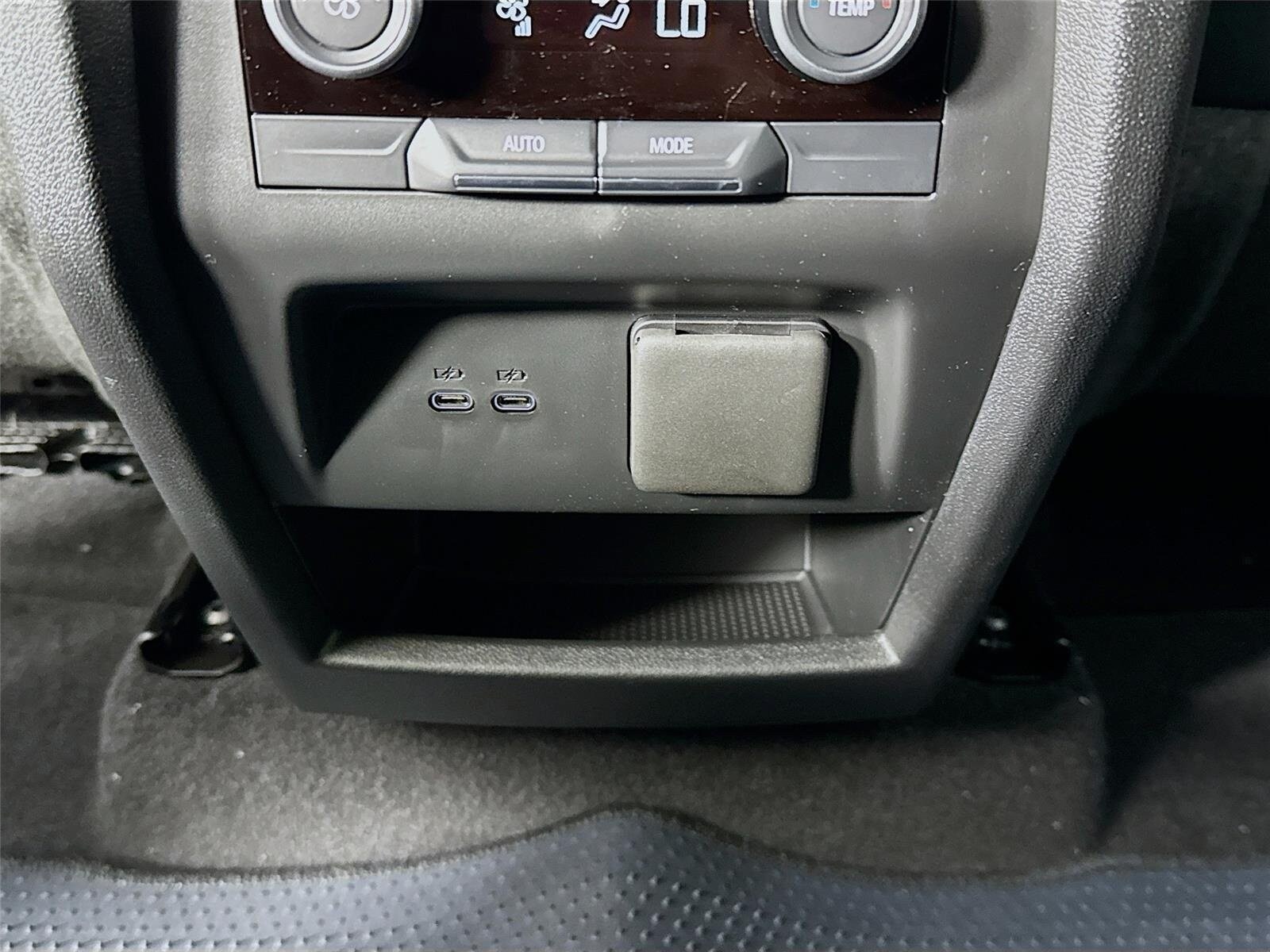 2026 Buick Enclave Sport Touring - Photo 27