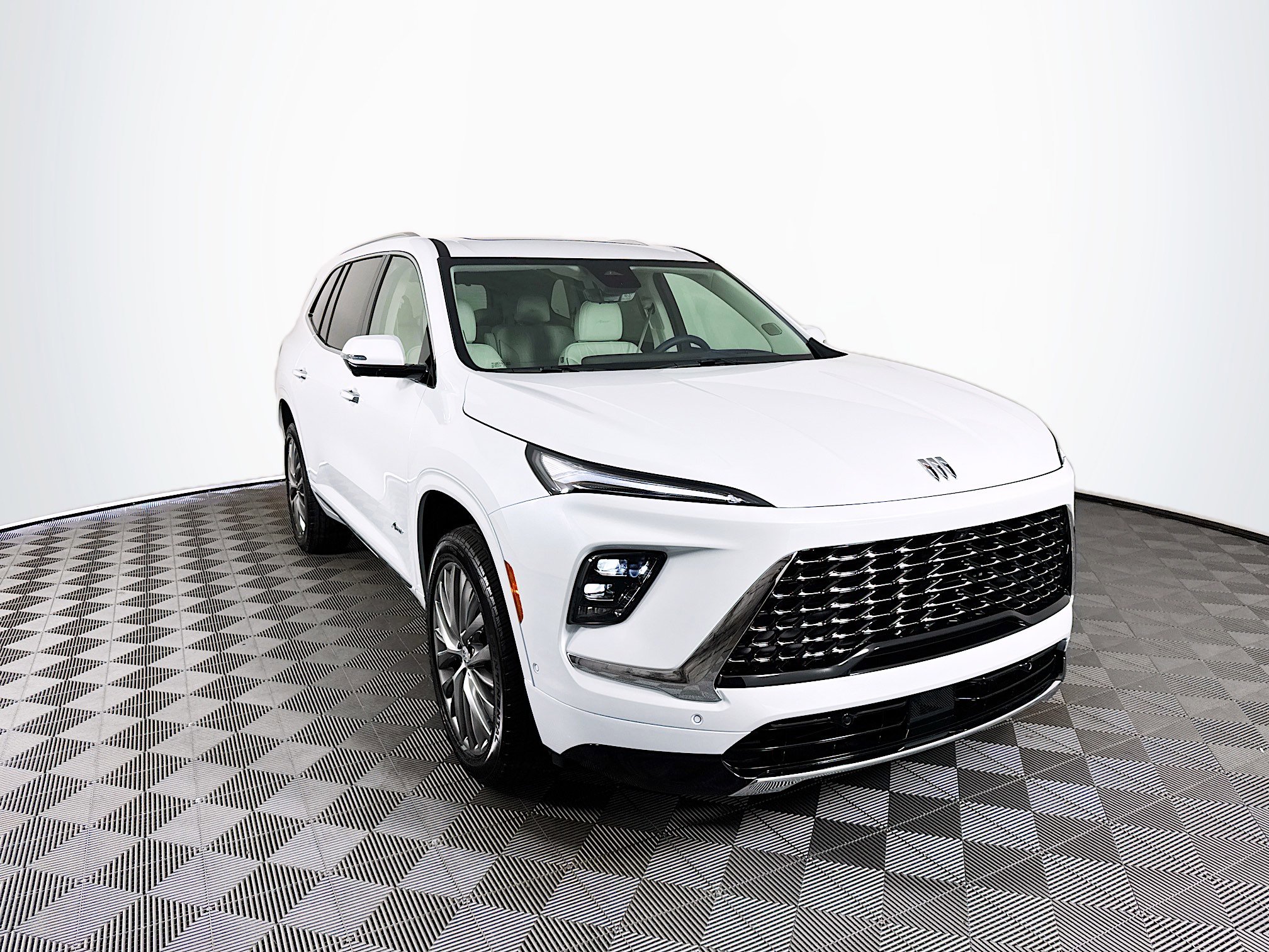 2026 Buick Enclave Avenir's photo
