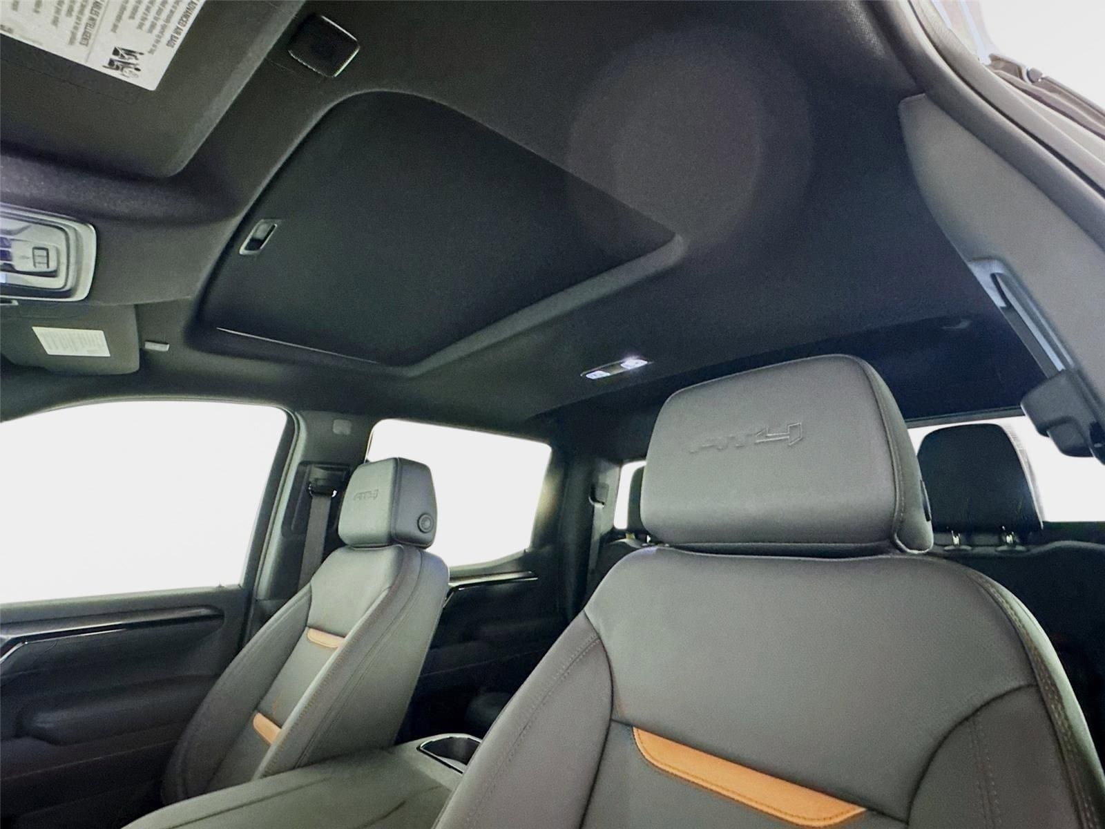 2026 GMC Sierra 1500 AT4 - Photo 14