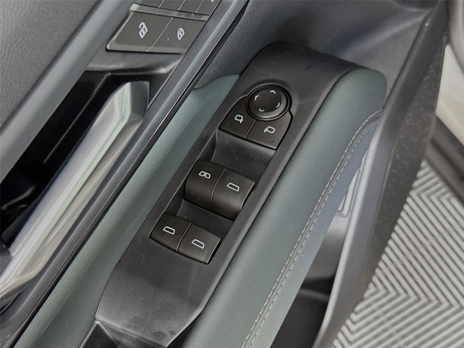 2026 GMC Terrain AT4 - Photo 19
