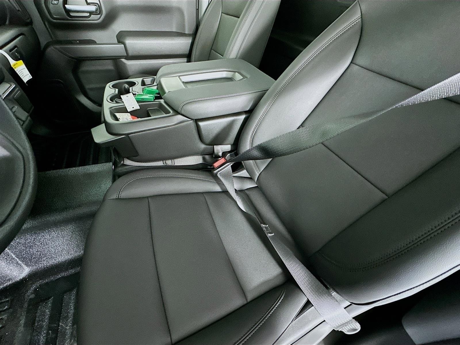 2025 GMC Sierra 1500 Pro - Photo 11