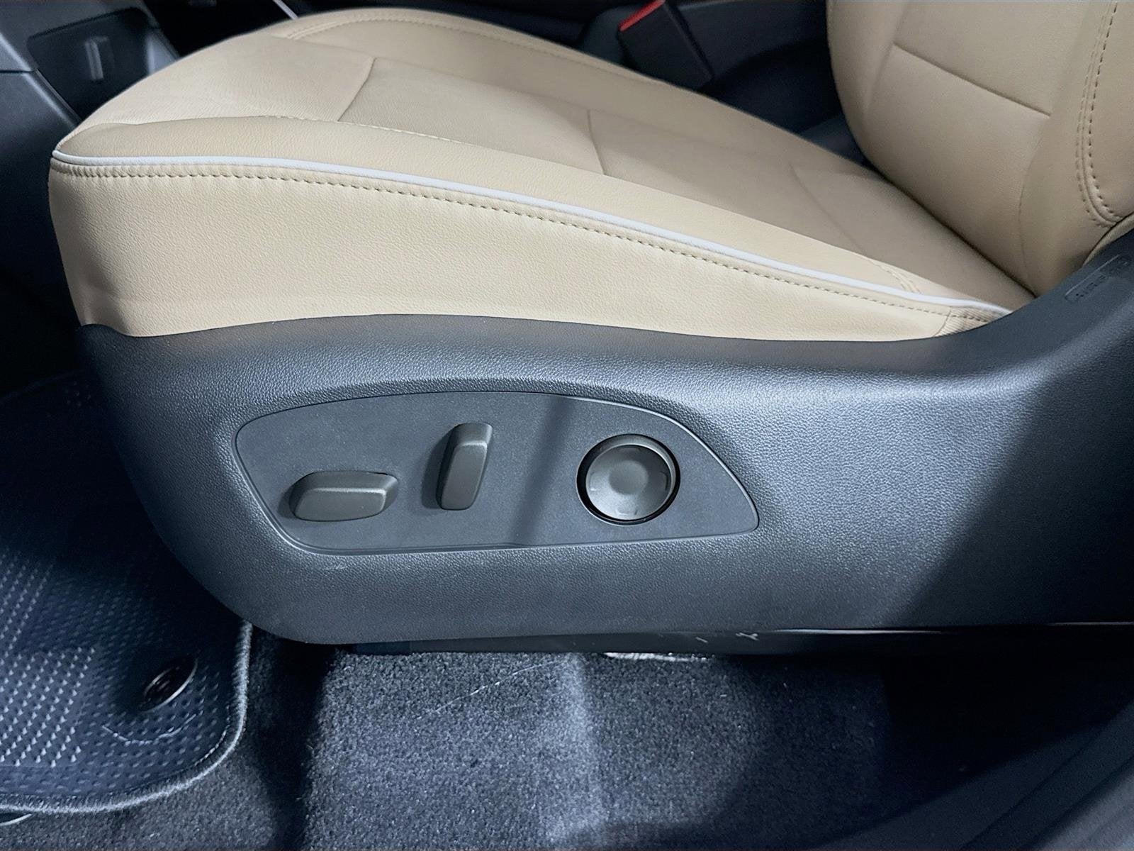 2026 Buick Enclave Preferred - Photo 21