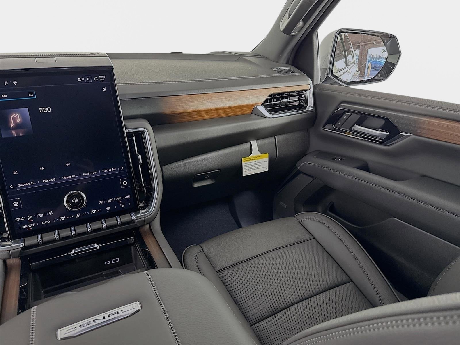 2026 GMC Yukon Denali - Photo 26