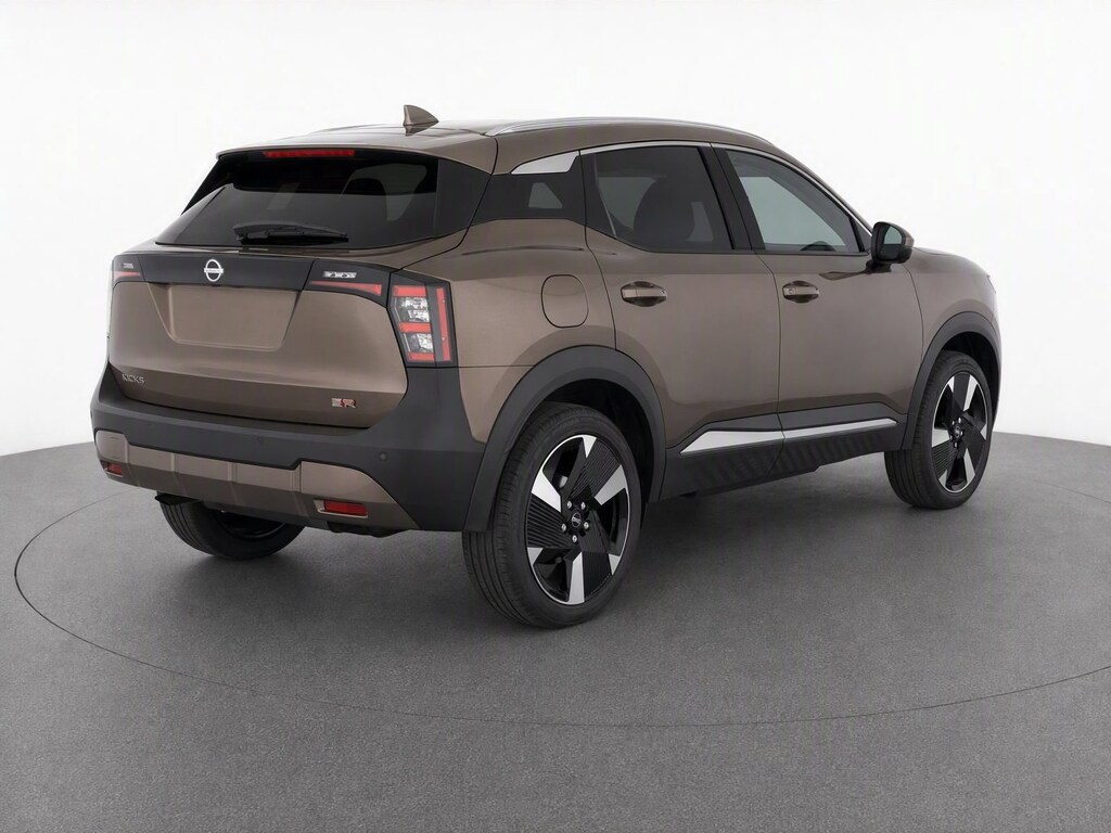 Used 2025 Nissan Kicks SR FWD SUV