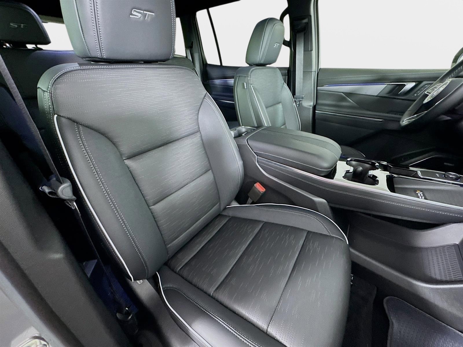 2026 Buick Enclave Sport Touring - Photo 30