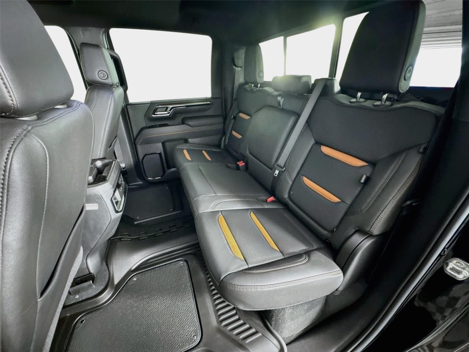 2026 GMC Sierra 2500HD AT4 - Photo 23
