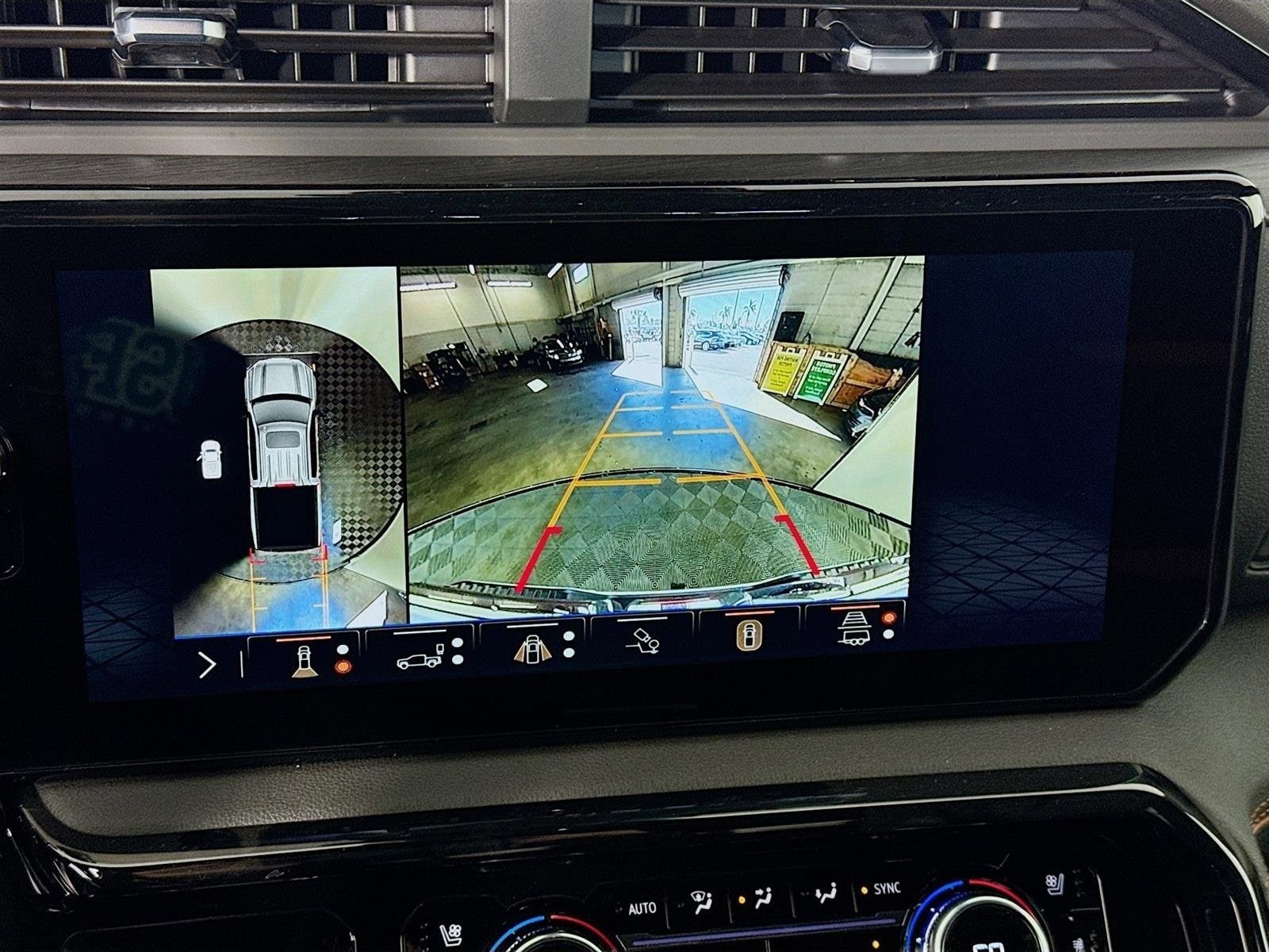 2026 GMC Sierra 1500 AT4 - Photo 17