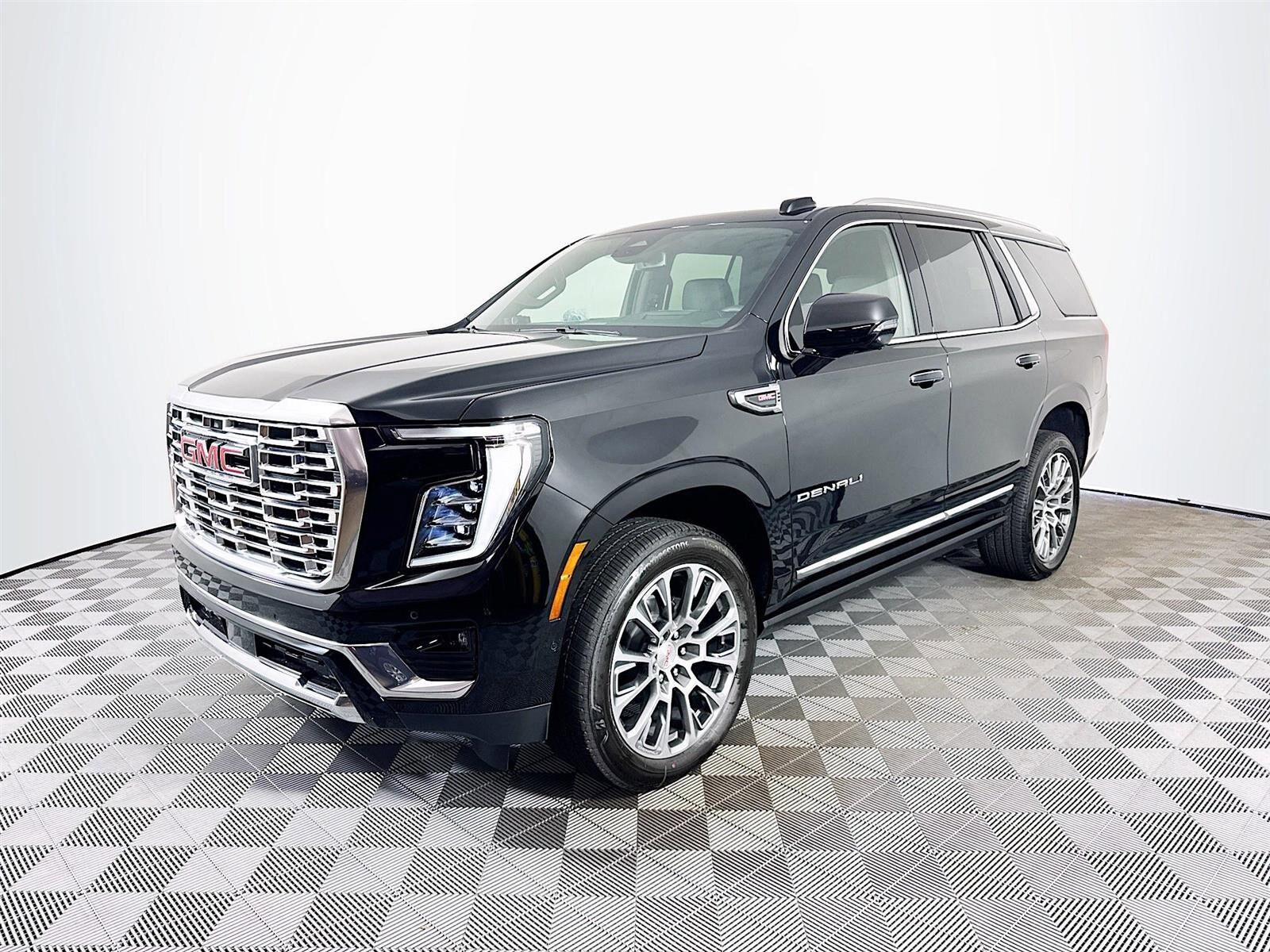 2025 Gmc Yukon Denali photo 3