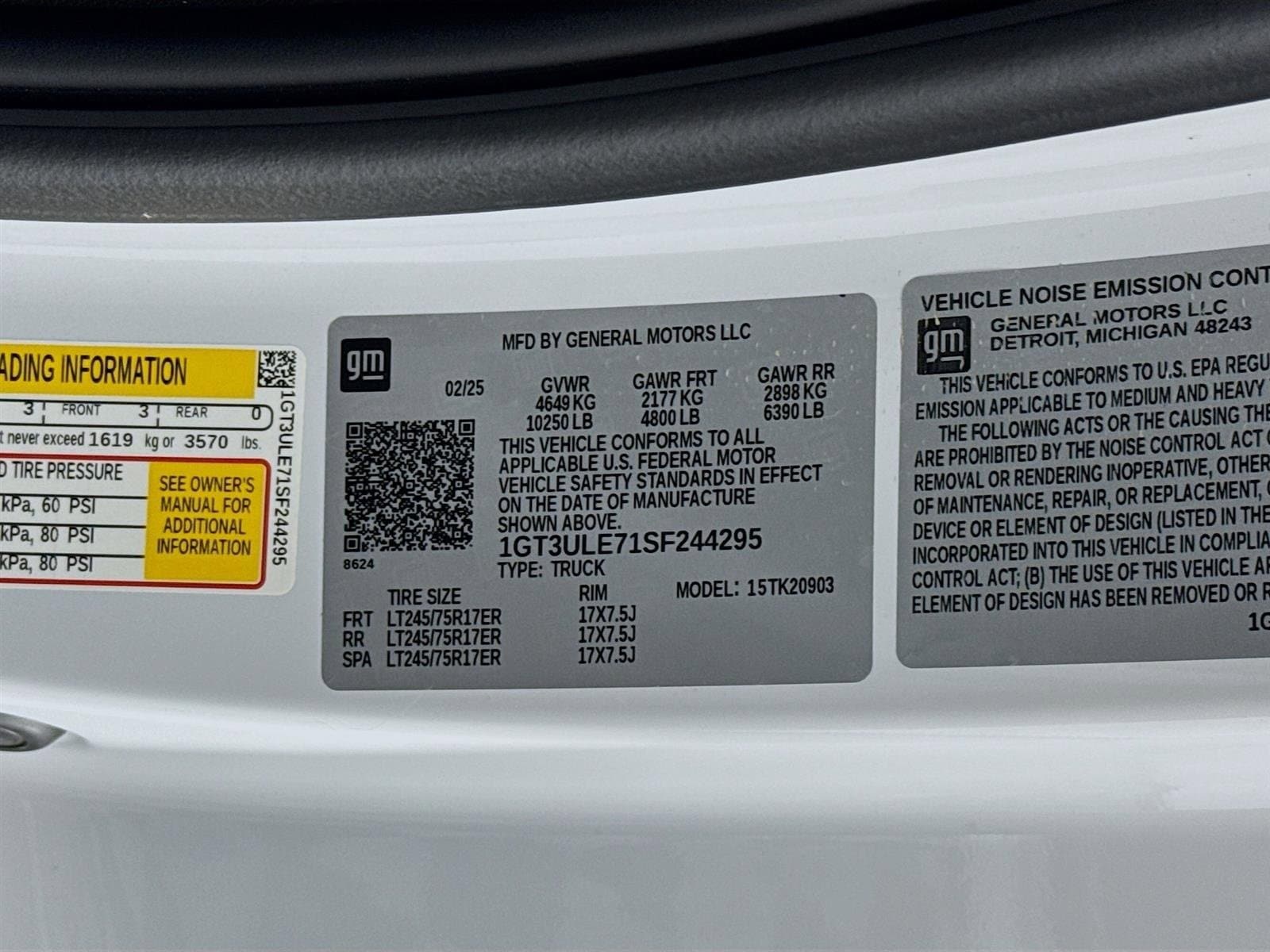 2025 GMC Sierra 2500HD Pro - Photo 24