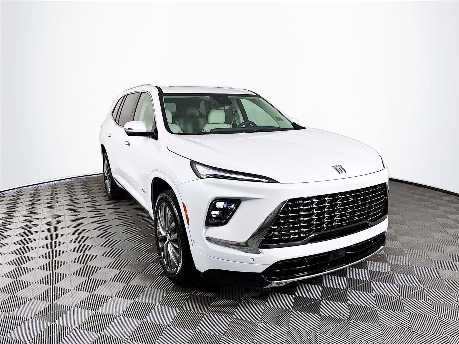 2026 Buick Enclave Avenir's photo