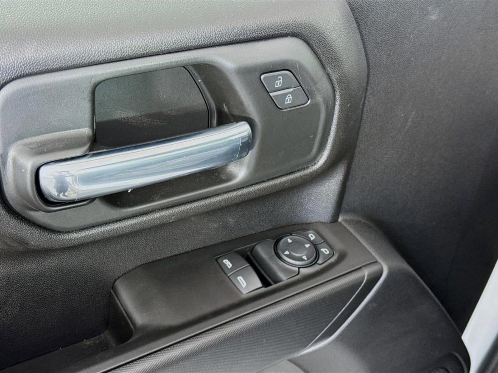 2025 GMC Sierra 2500HD Pro - Photo 18