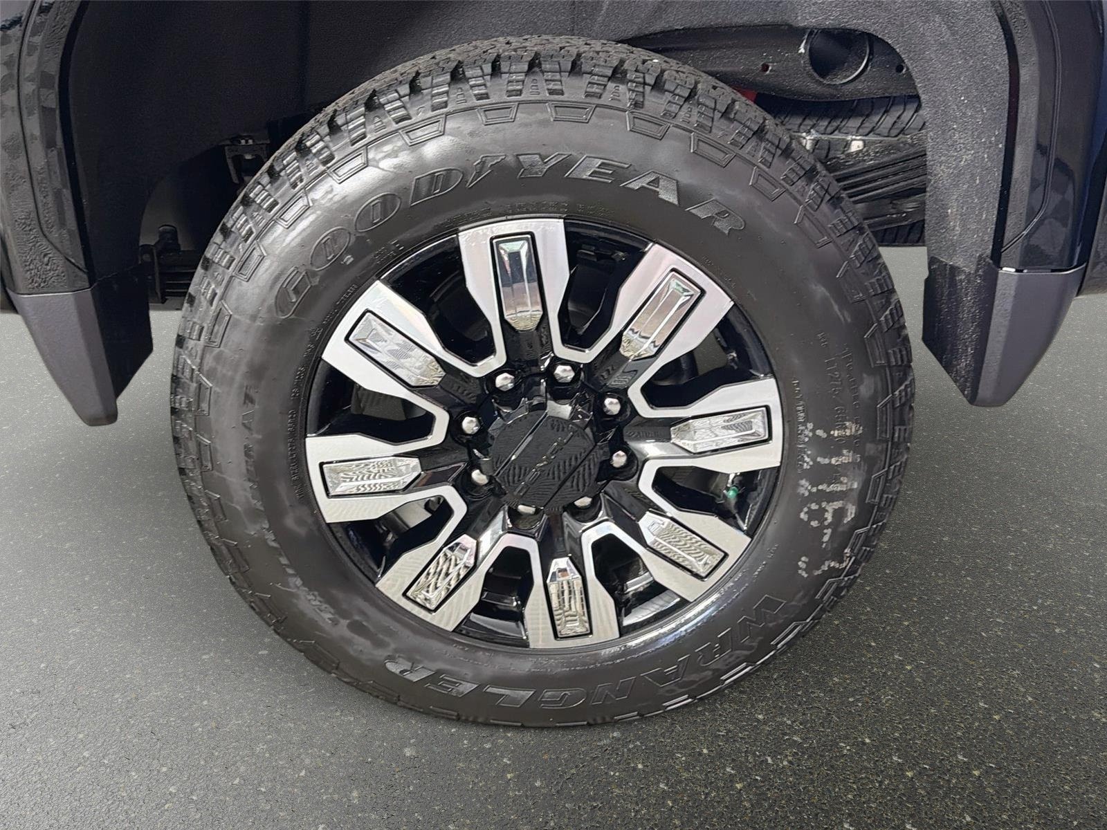 2026 GMC Sierra 2500HD Denali - Photo 31