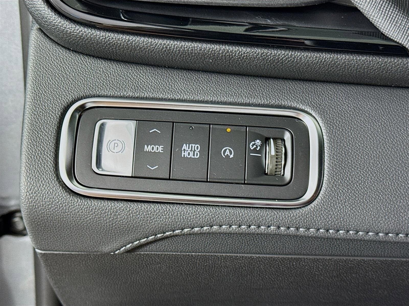 2026 Buick Enclave Sport Touring - Photo 10
