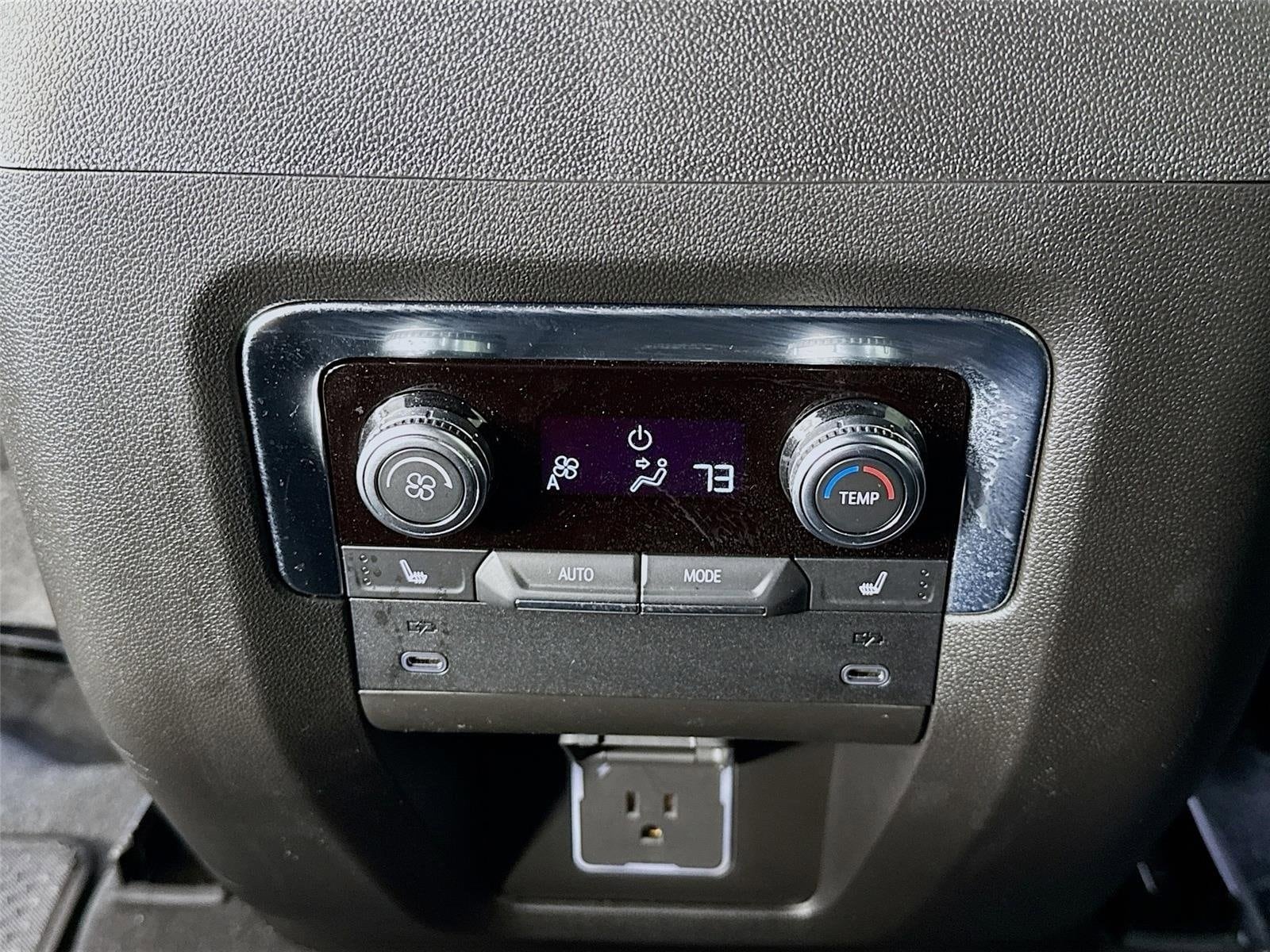2026 GMC Yukon XL Denali - Photo 27