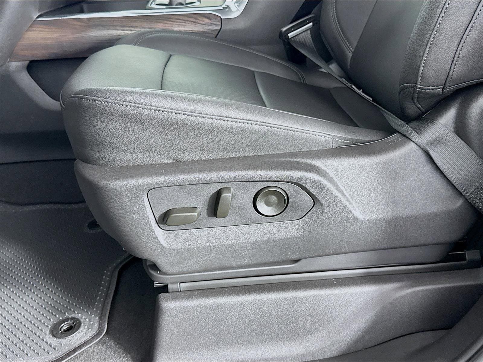 2025 GMC Sierra 2500HD SLT - Photo 21