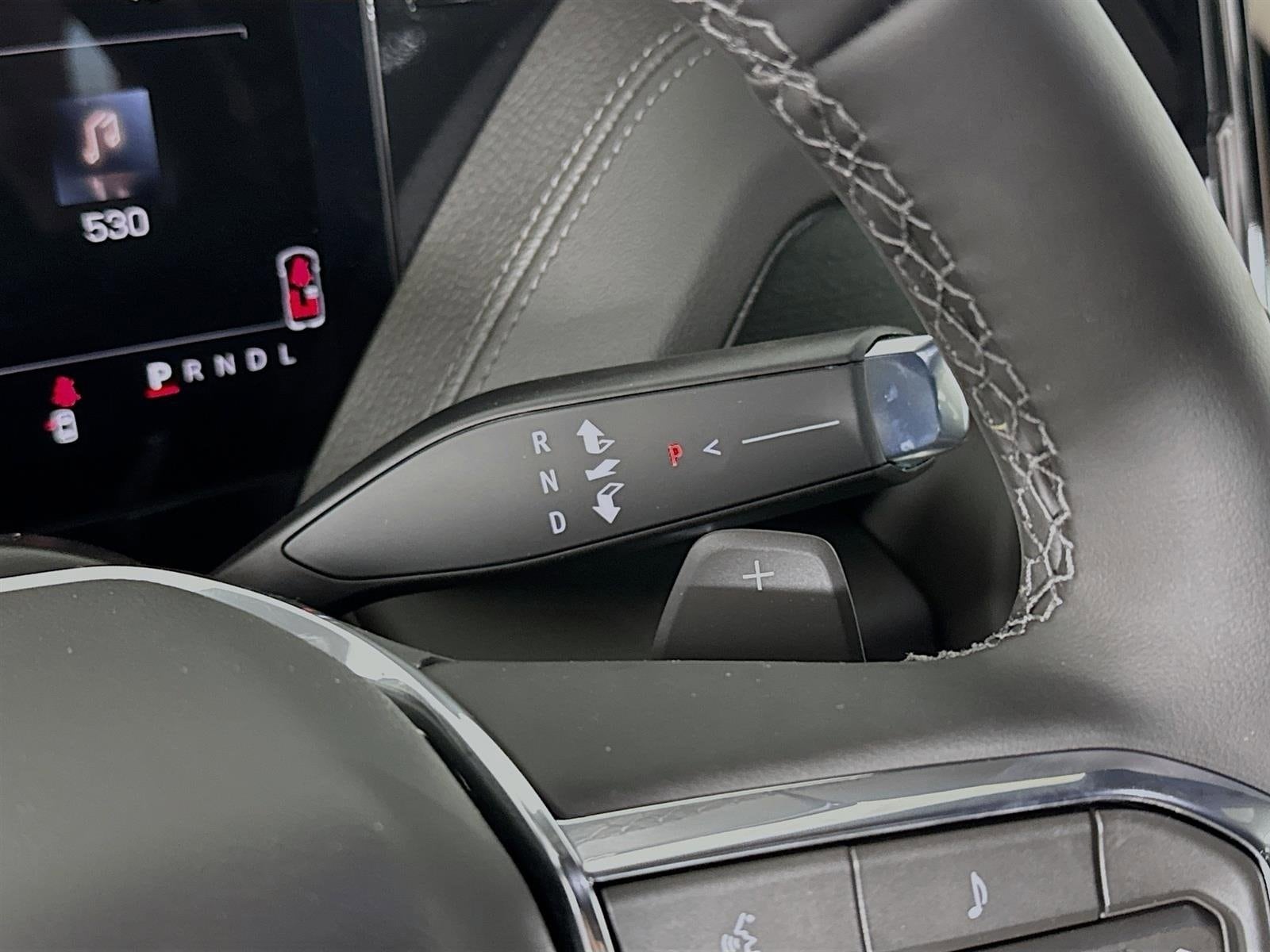 2026 GMC Yukon Denali - Photo 19