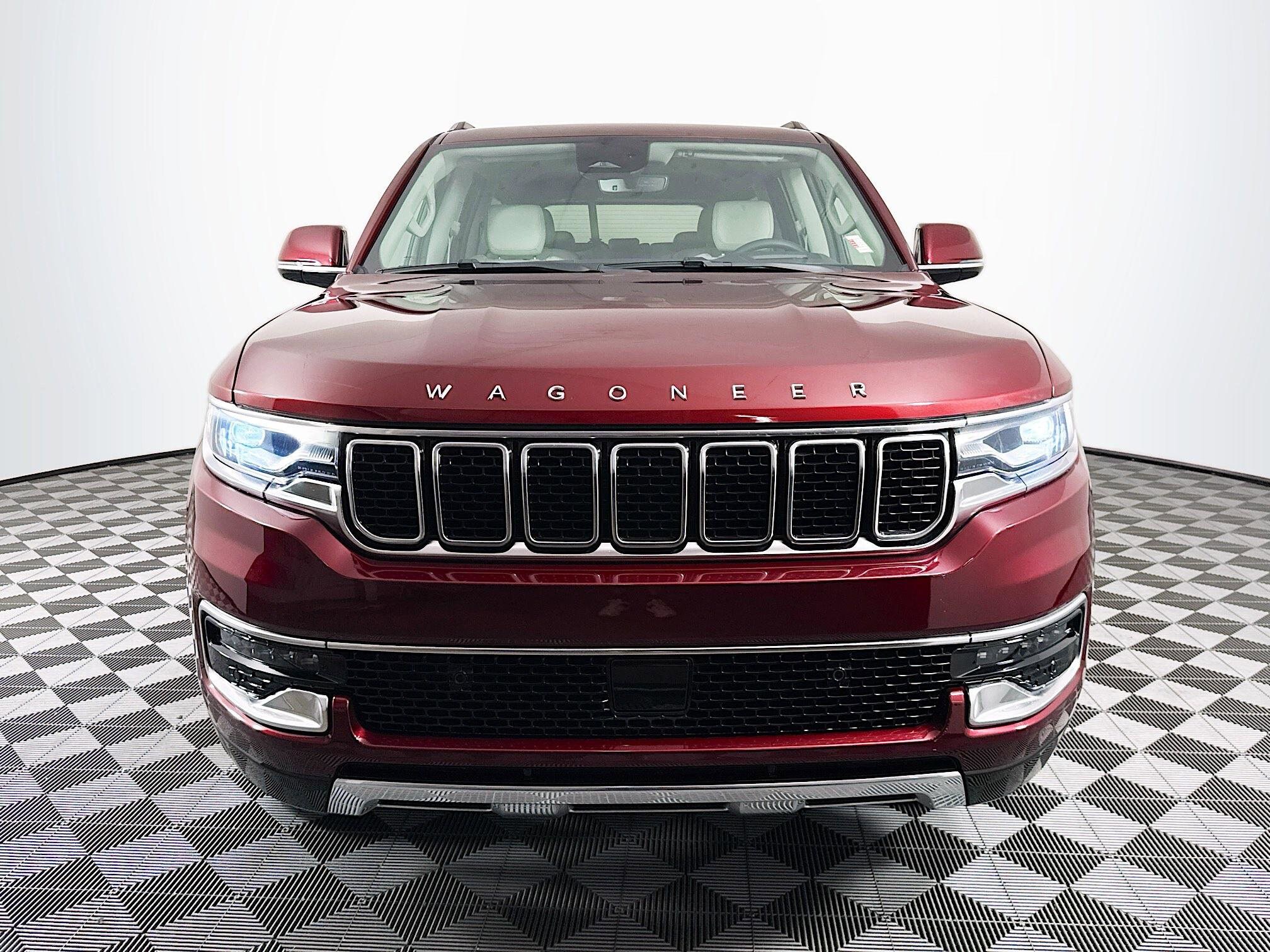 2022 Jeep Wagoneer Series III photo 2
