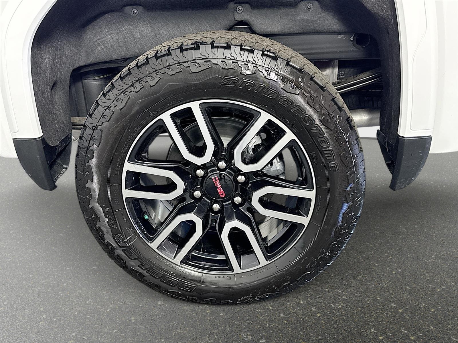2026 GMC Sierra 1500 AT4 - Photo 32