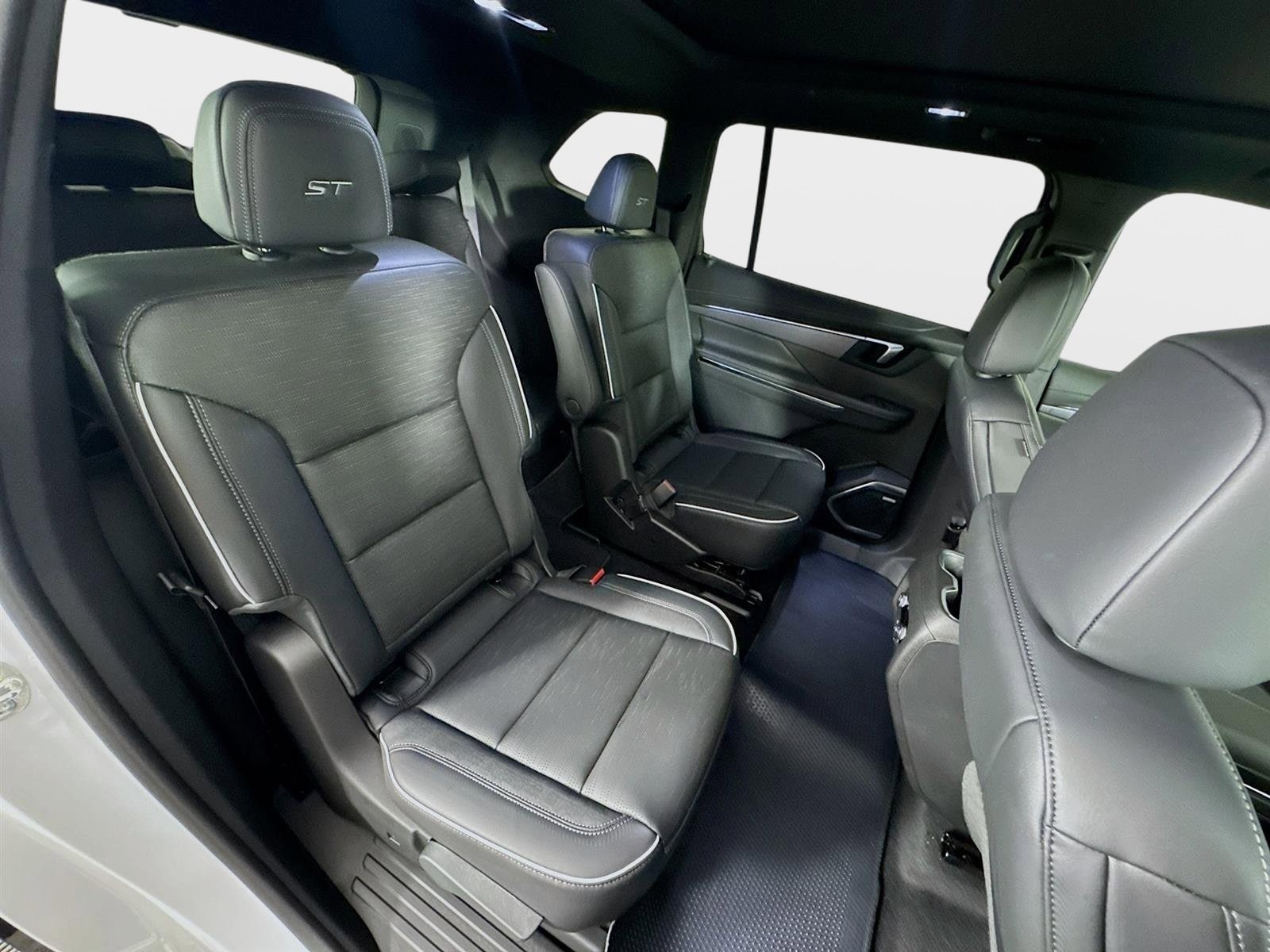 2026 Buick Enclave Sport Touring - Photo 29