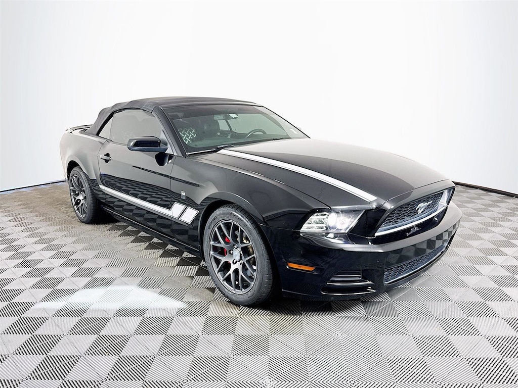 Used 2014 Ford Mustang V6 Premium Convertible