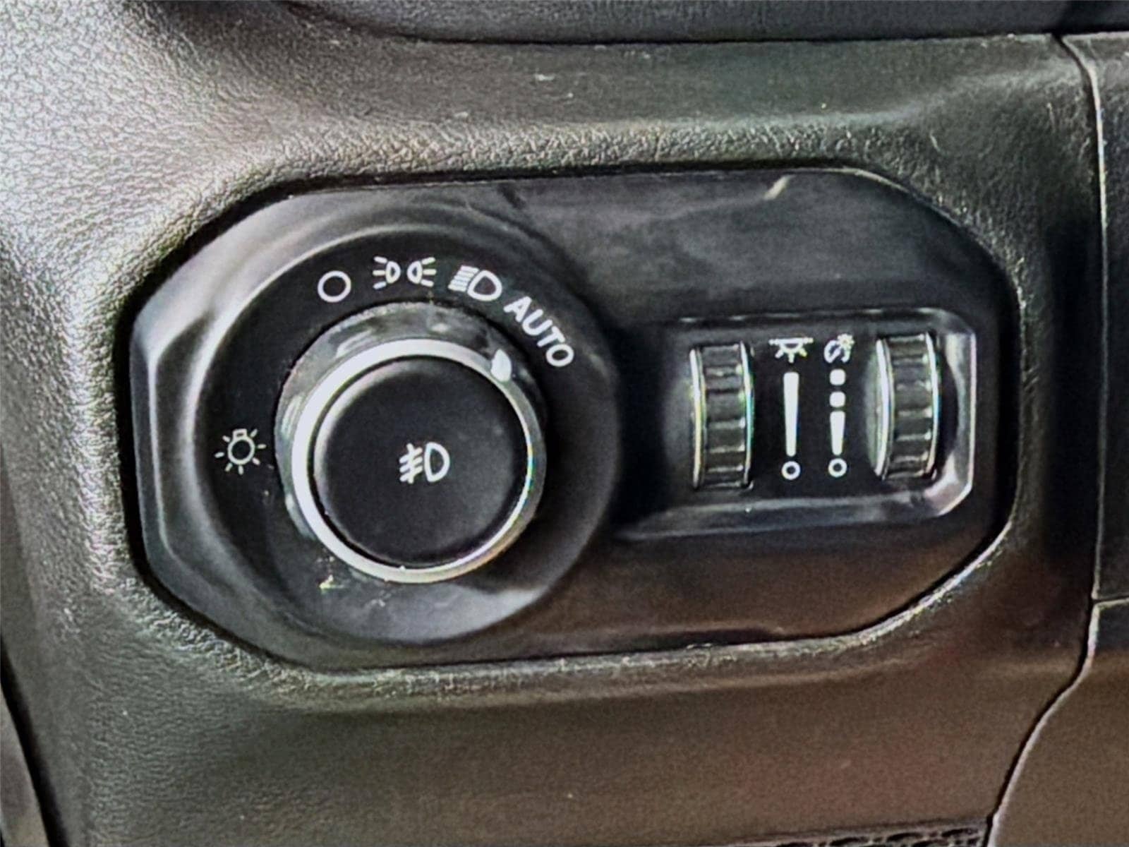 2019 Jeep Wrangler Unlimited Sahara - Photo 10