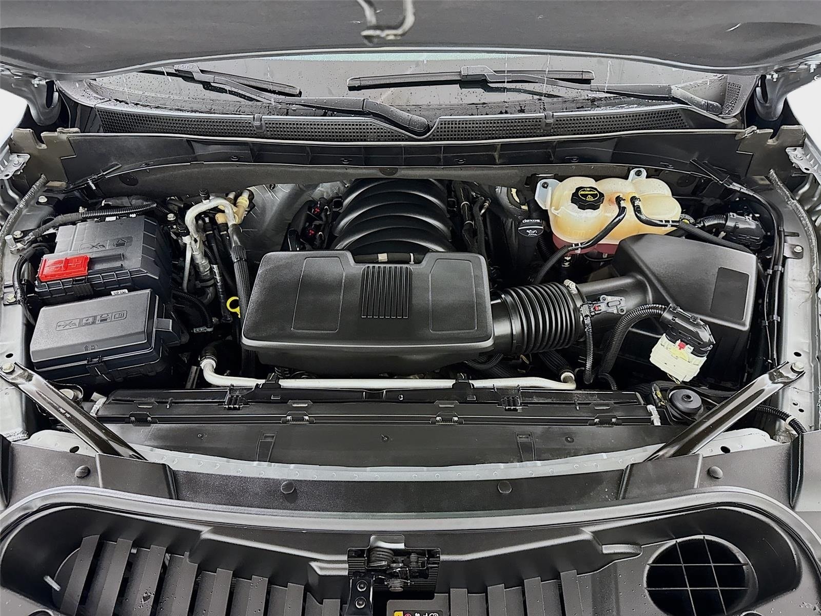 2024 GMC Yukon Denali - Photo 31