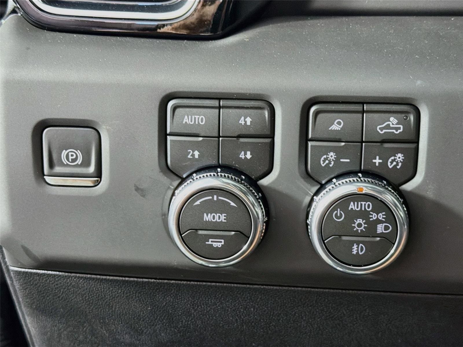 2026 GMC Sierra 2500HD Denali - Photo 10
