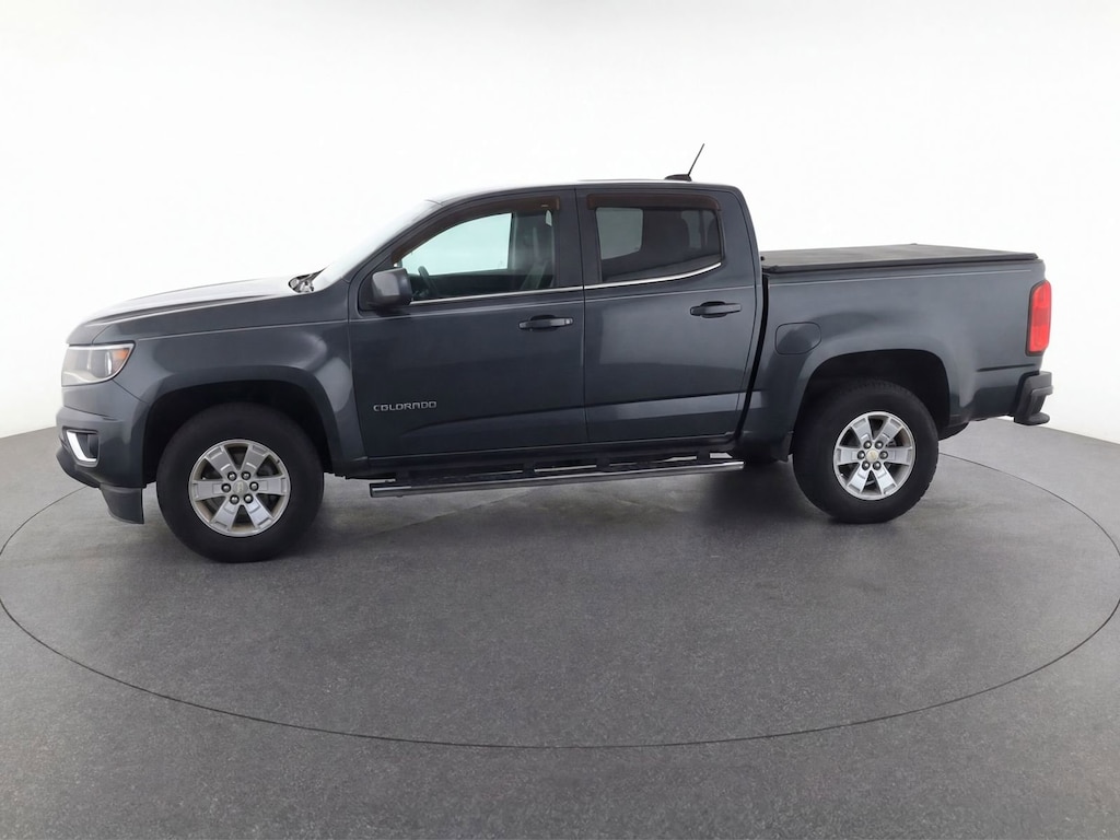 Used 2017 Chevrolet Colorado 2WD WT Truck Crew Cab