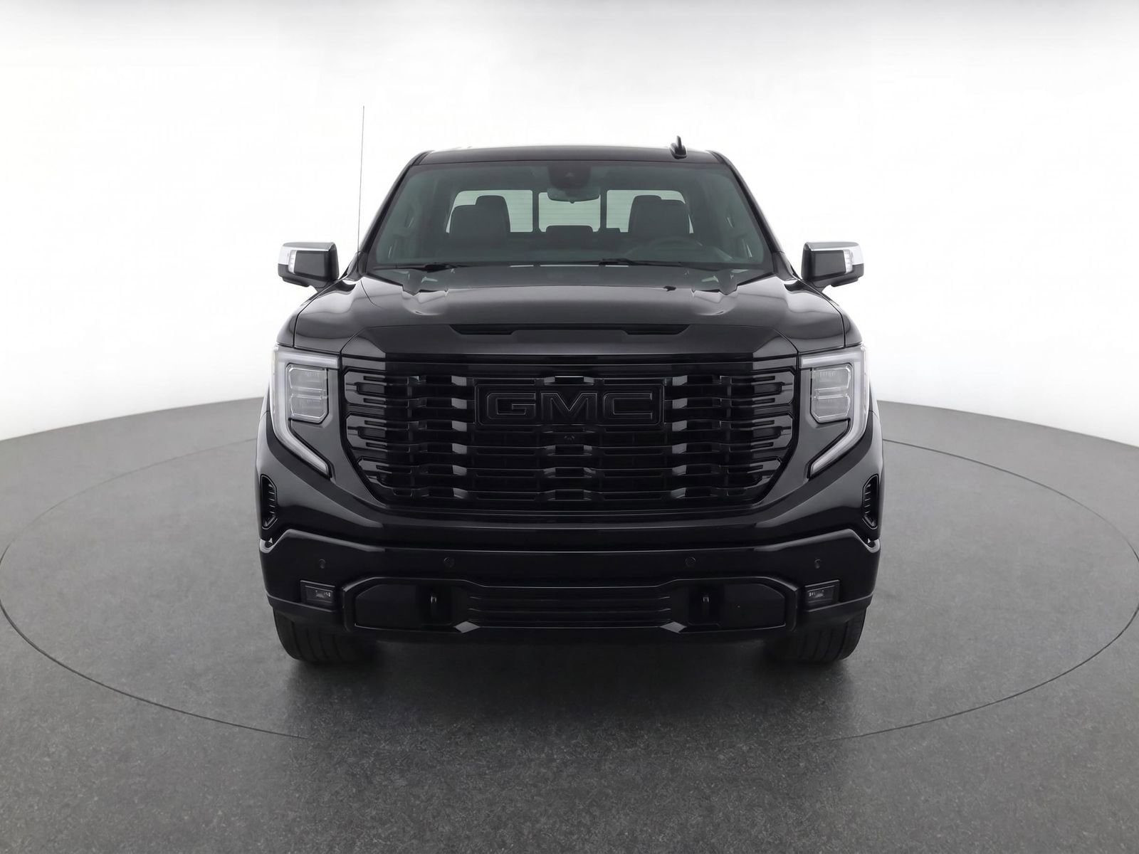2023 GMC Sierra 4WD Crew Cab Short Box Denali's photo