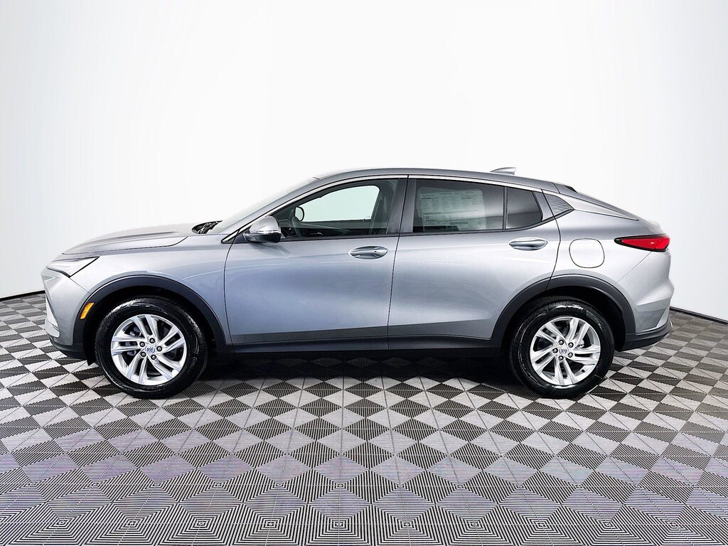 New 2025 Buick Envista Preferred SUV