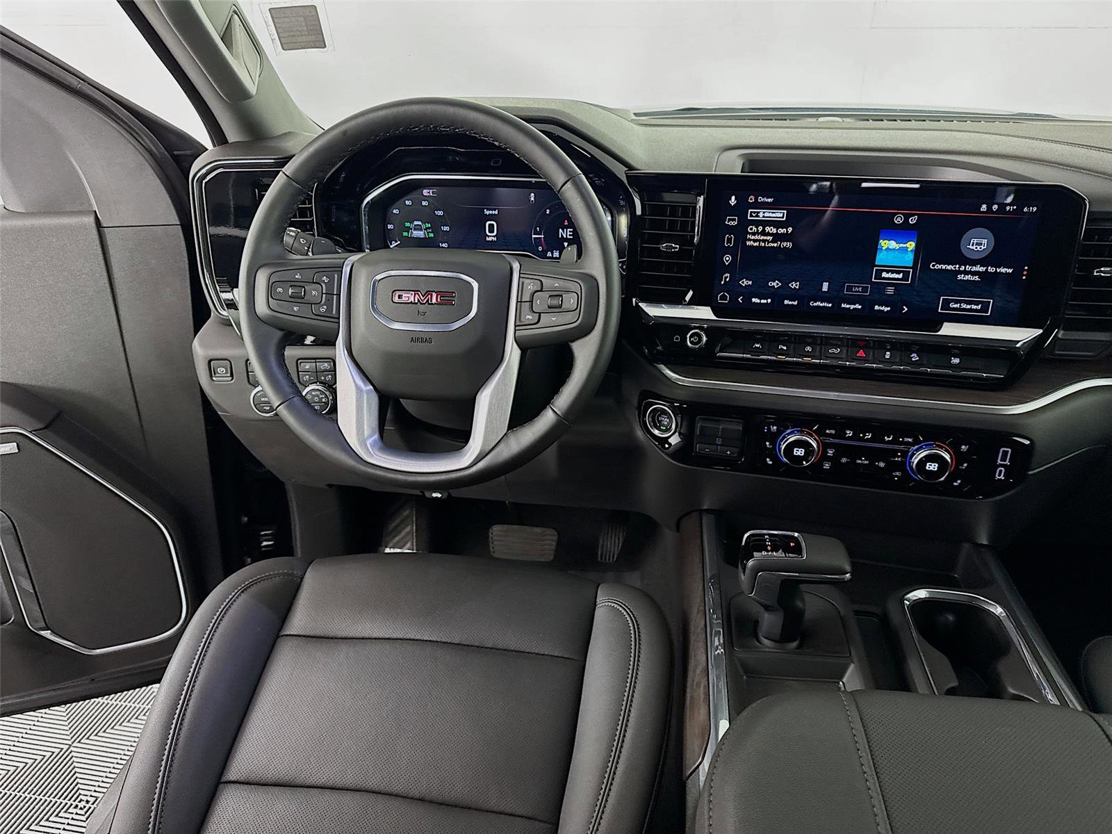 2025 GMC Sierra 1500 SLT - Photo 25