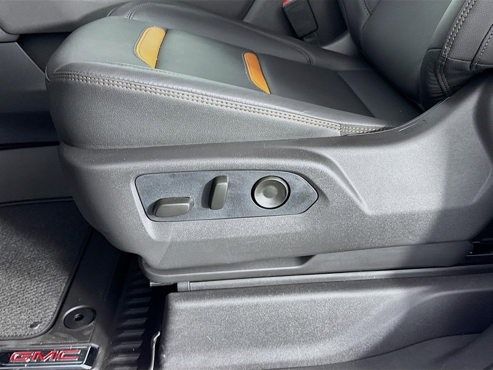 2026 GMC Sierra 1500 AT4 - Photo 22