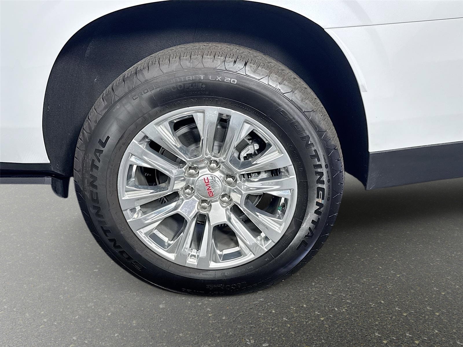 2026 GMC Yukon XL Denali - Photo 34