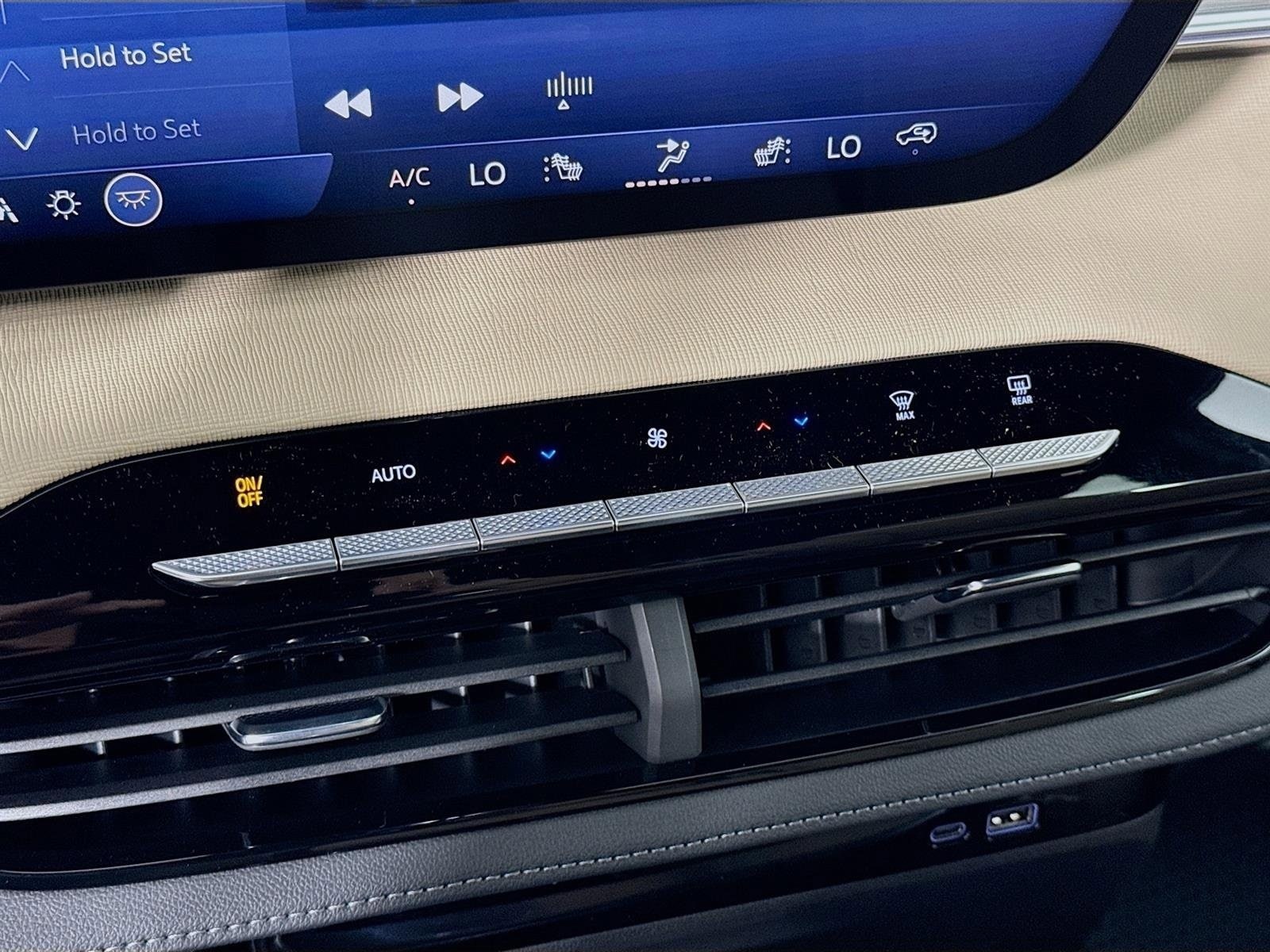 2026 Buick Enclave Preferred - Photo 17