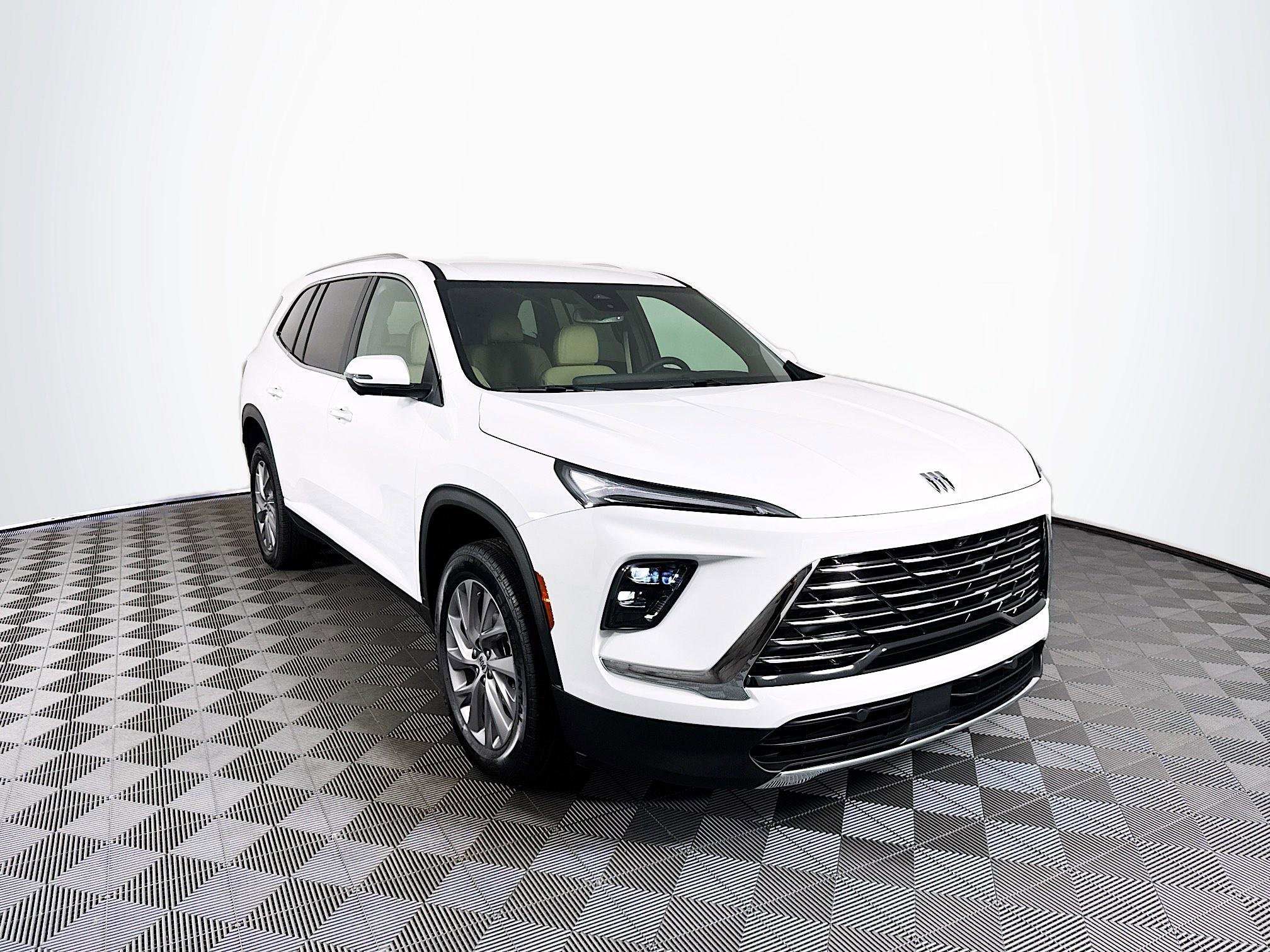 2026 Buick Enclave Preferred's photo