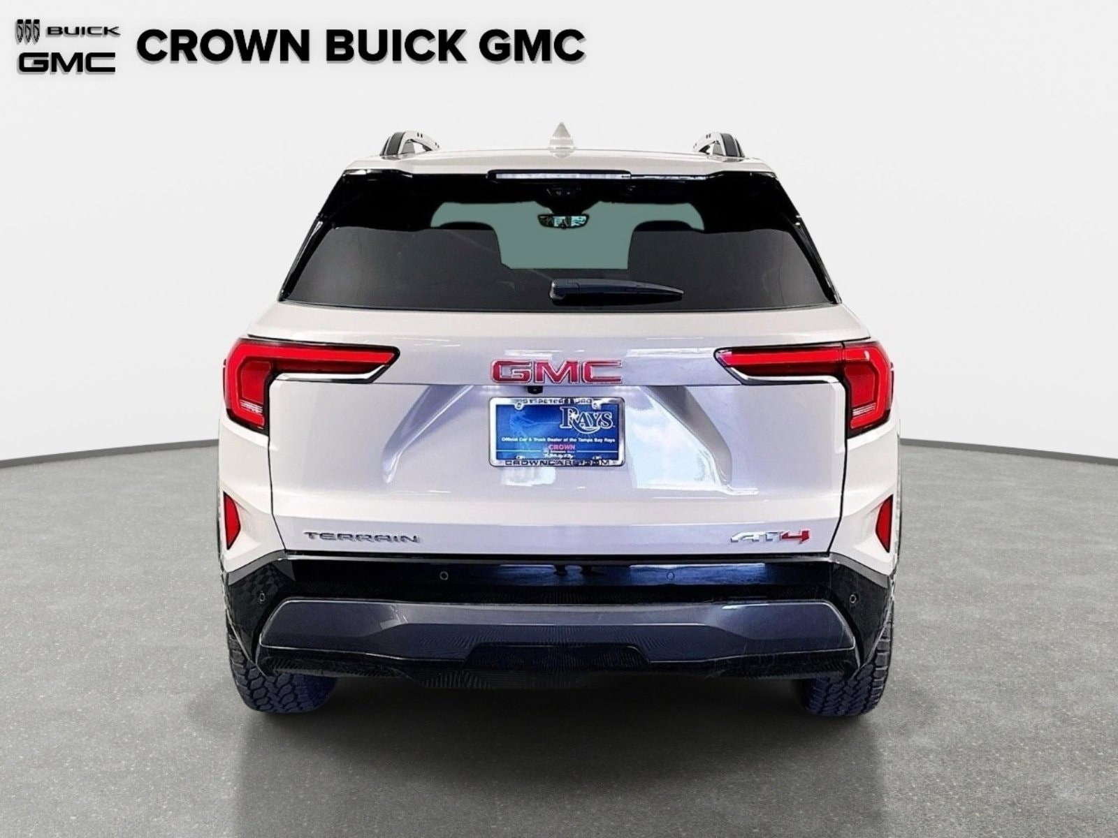 2026 GMC Terrain AT4 - Photo 6