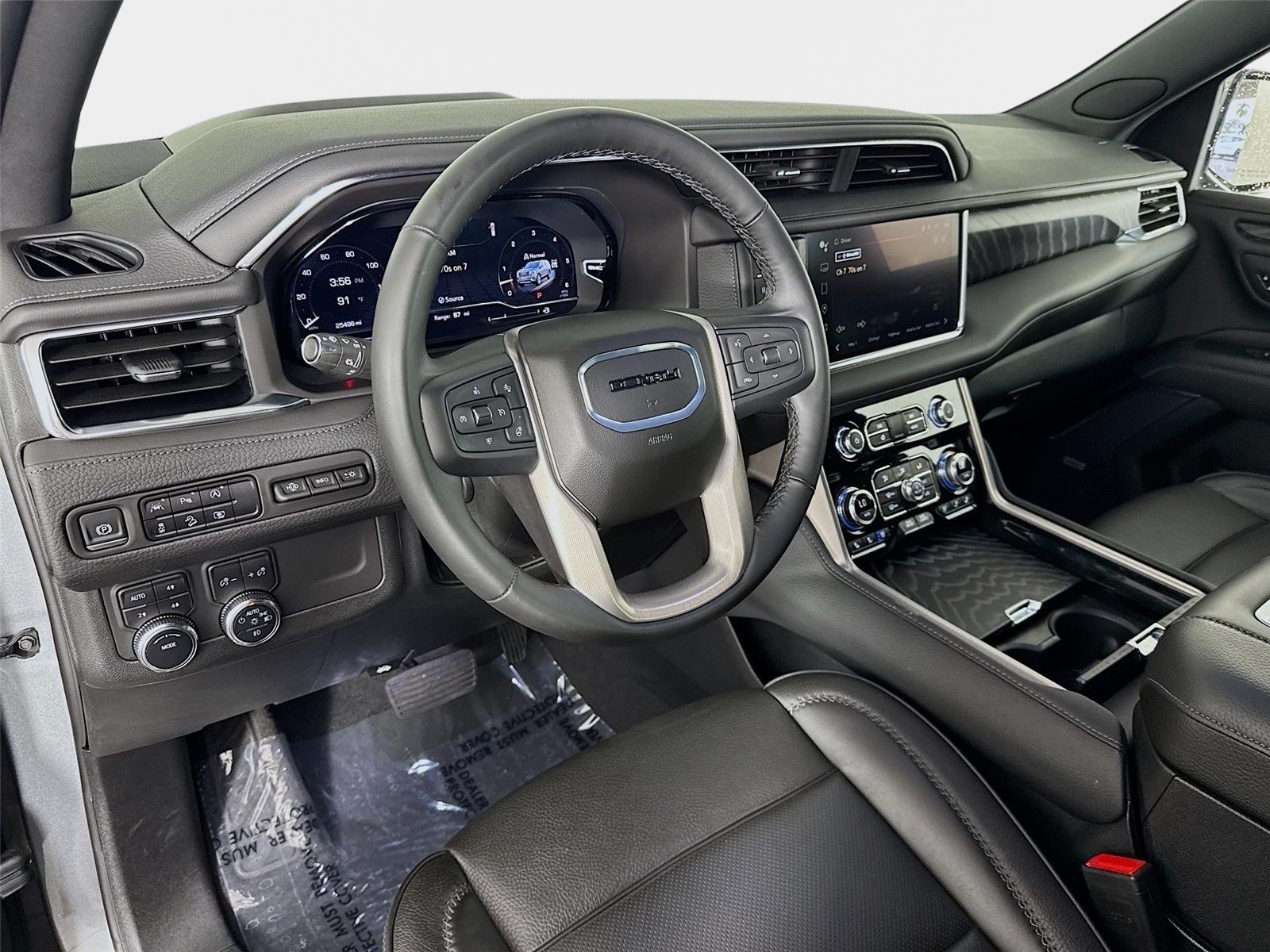 2024 GMC Yukon Denali - Photo 9