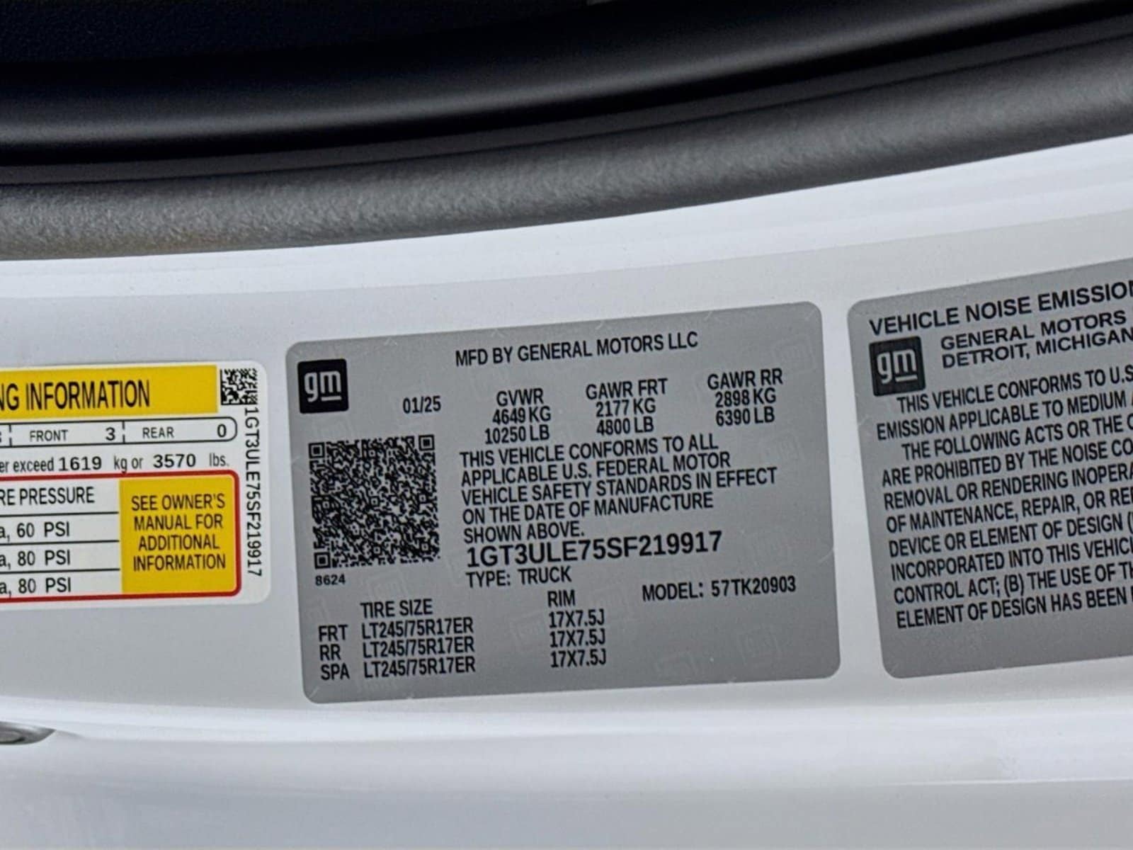 2025 GMC Sierra 2500HD Pro - Photo 24