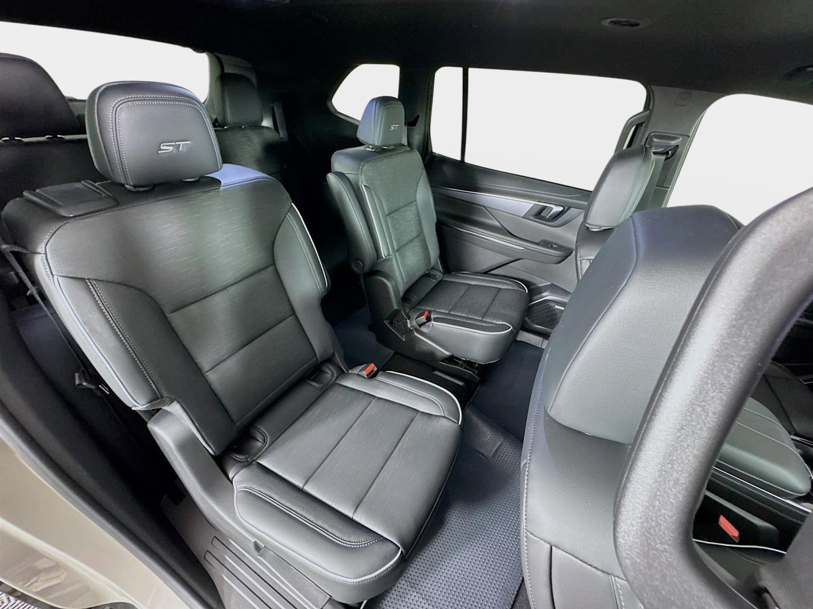 2026 Buick Enclave Sport Touring - Photo 29