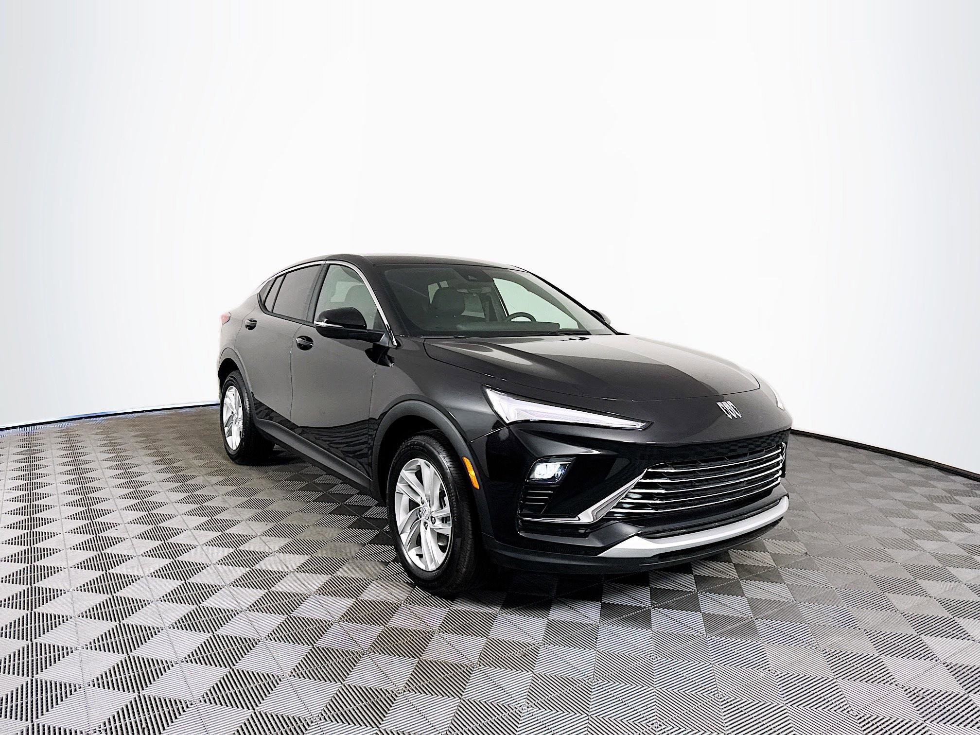 2025 Buick Envista Preferred's photo