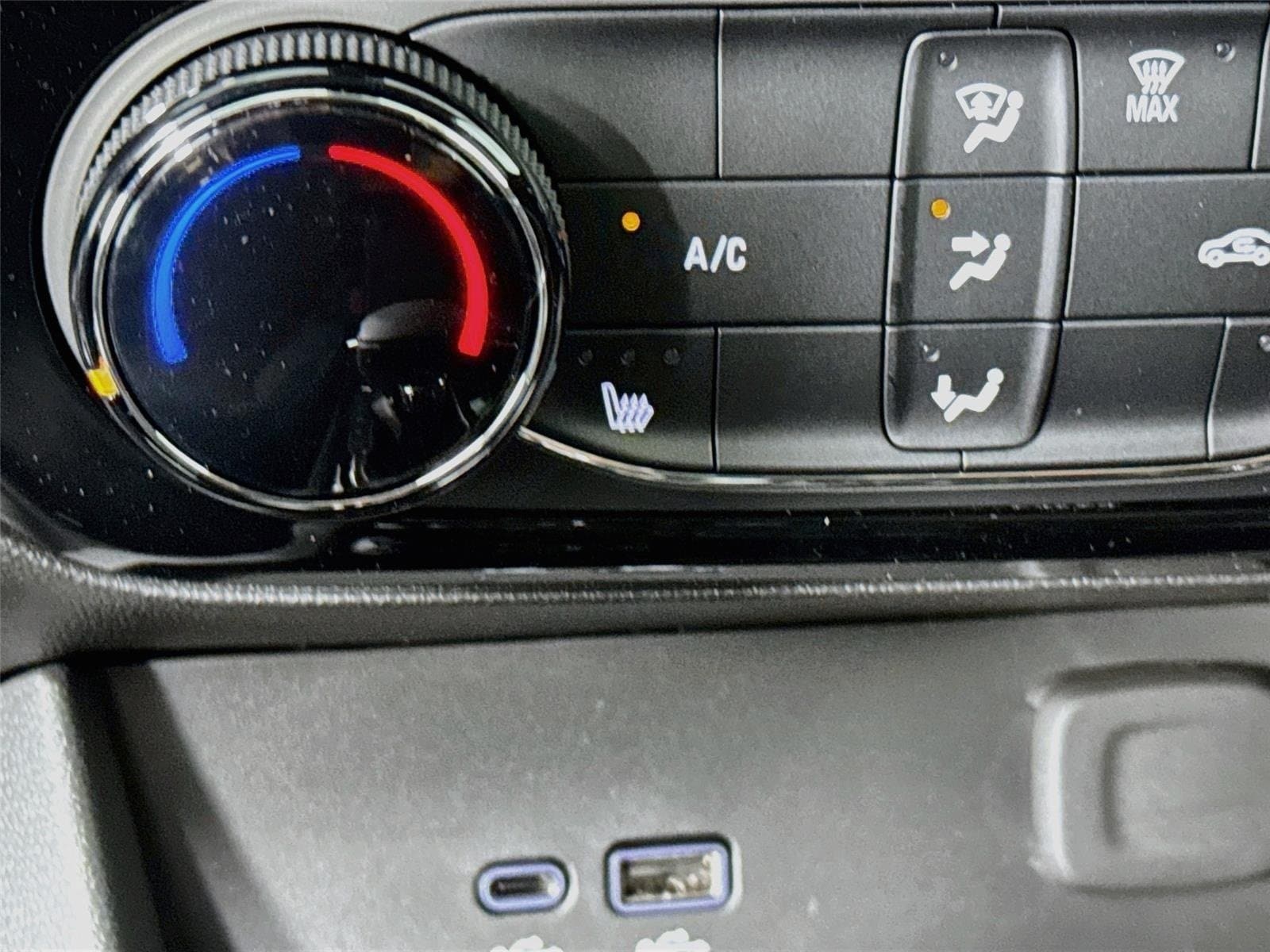 2026 Buick Encore GX Sport Touring - Photo 20