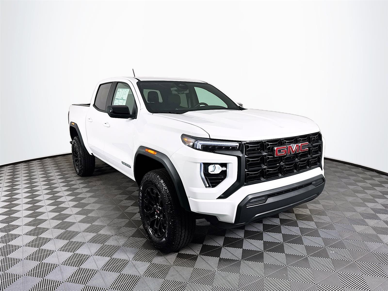 2026 GMC Canyon Elevation's photo