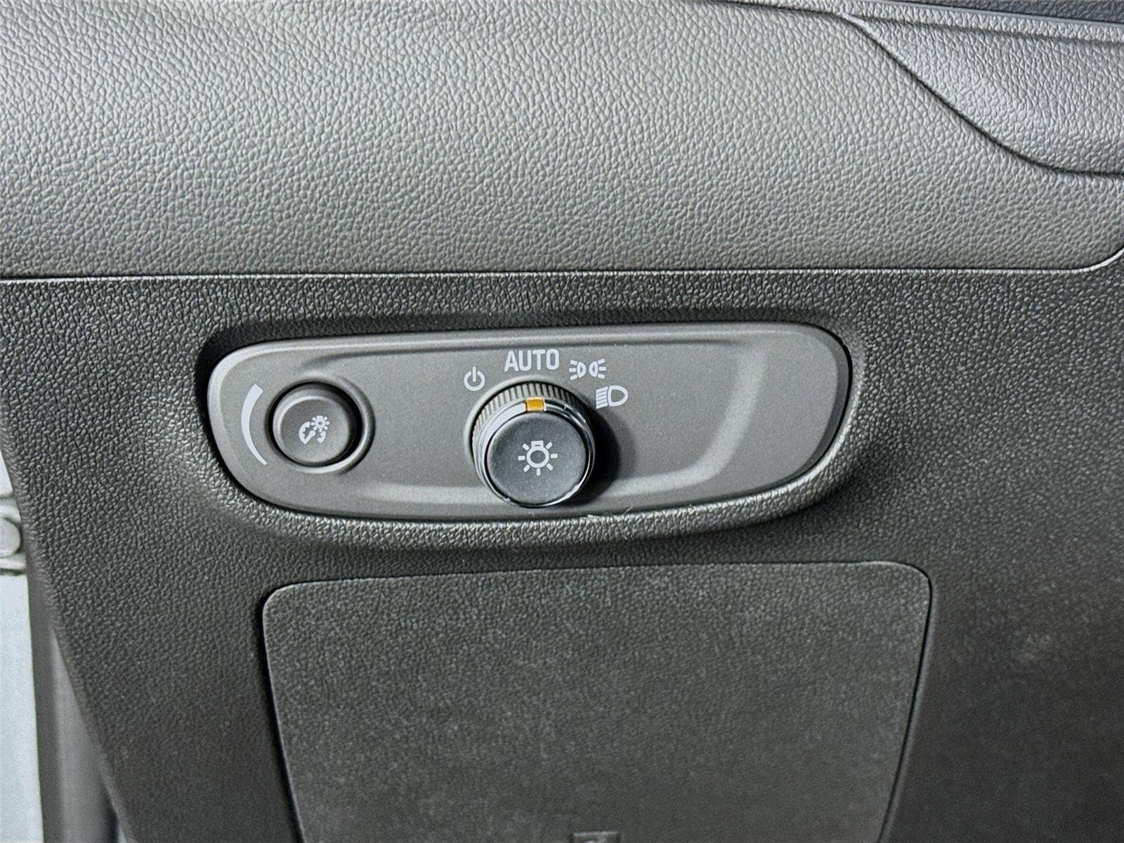 2026 Buick Encore GX Sport Touring - Photo 10