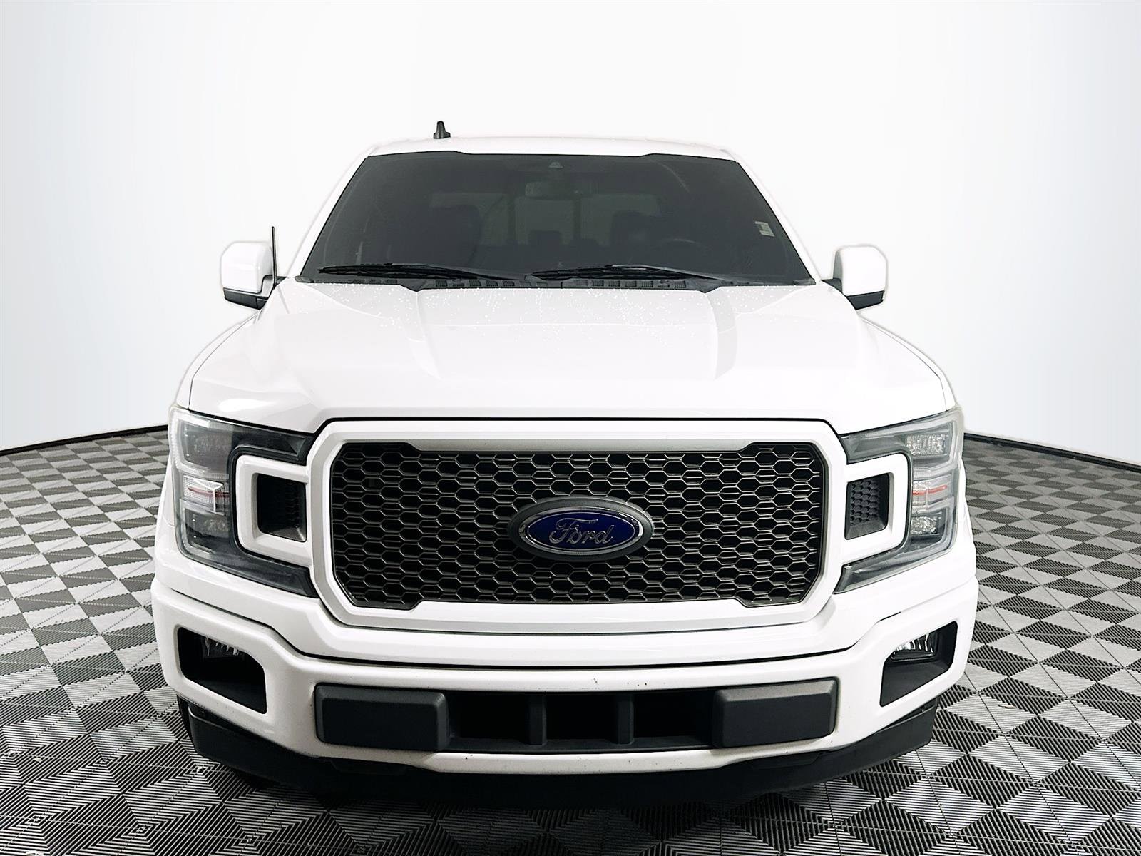 Used 2019 Ford F-150 Lariat with VIN 1FTEW1C46KFC78233 for sale in Saint Petersburg, FL