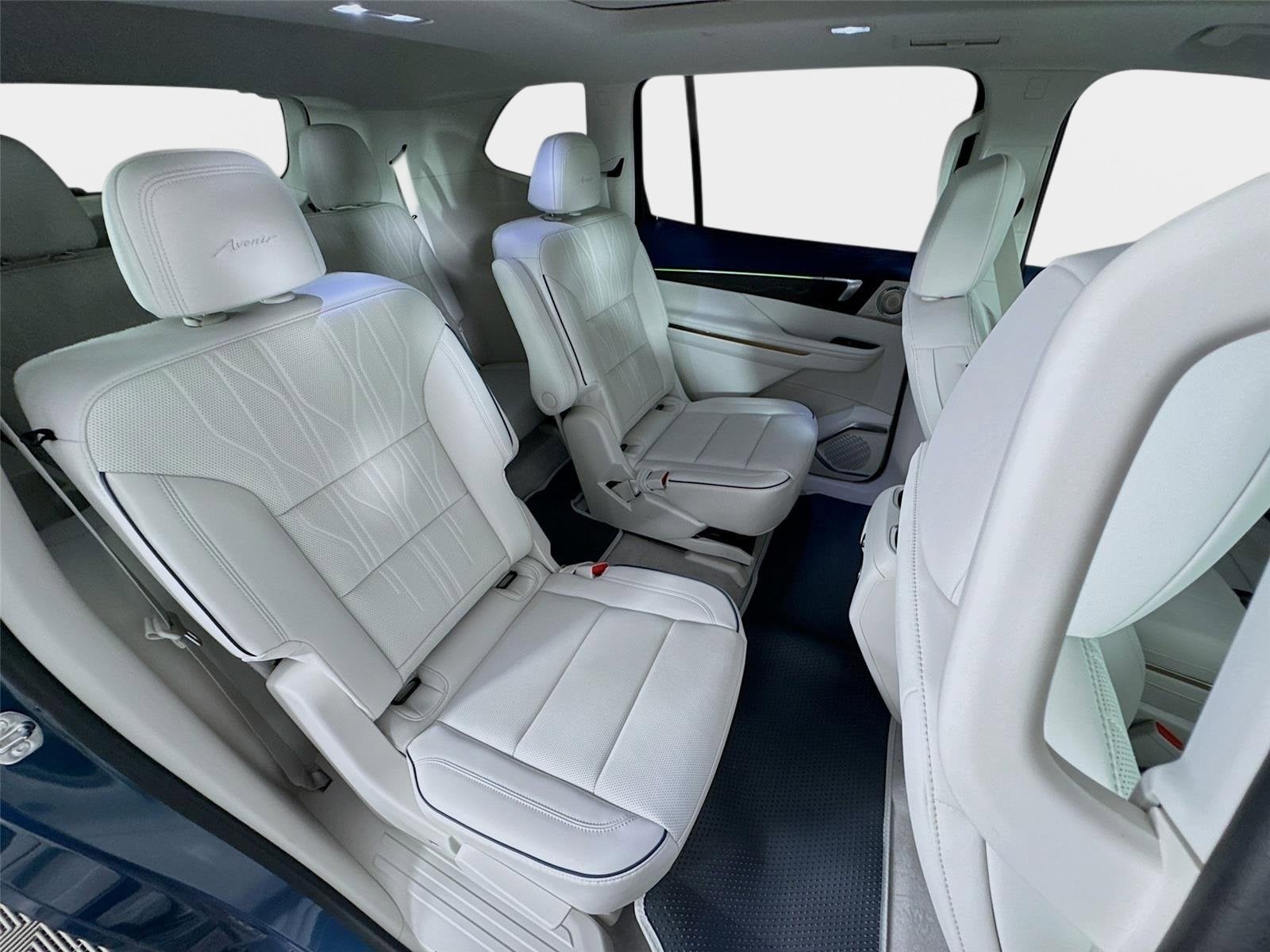 2026 Buick Enclave Avenir - Photo 30