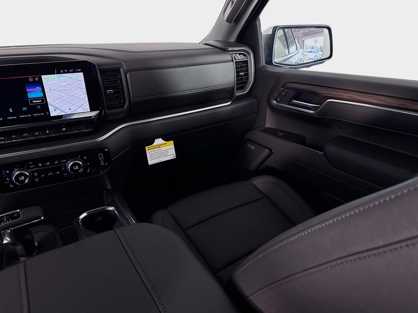 2026 GMC Sierra 1500 SLT - Photo 25