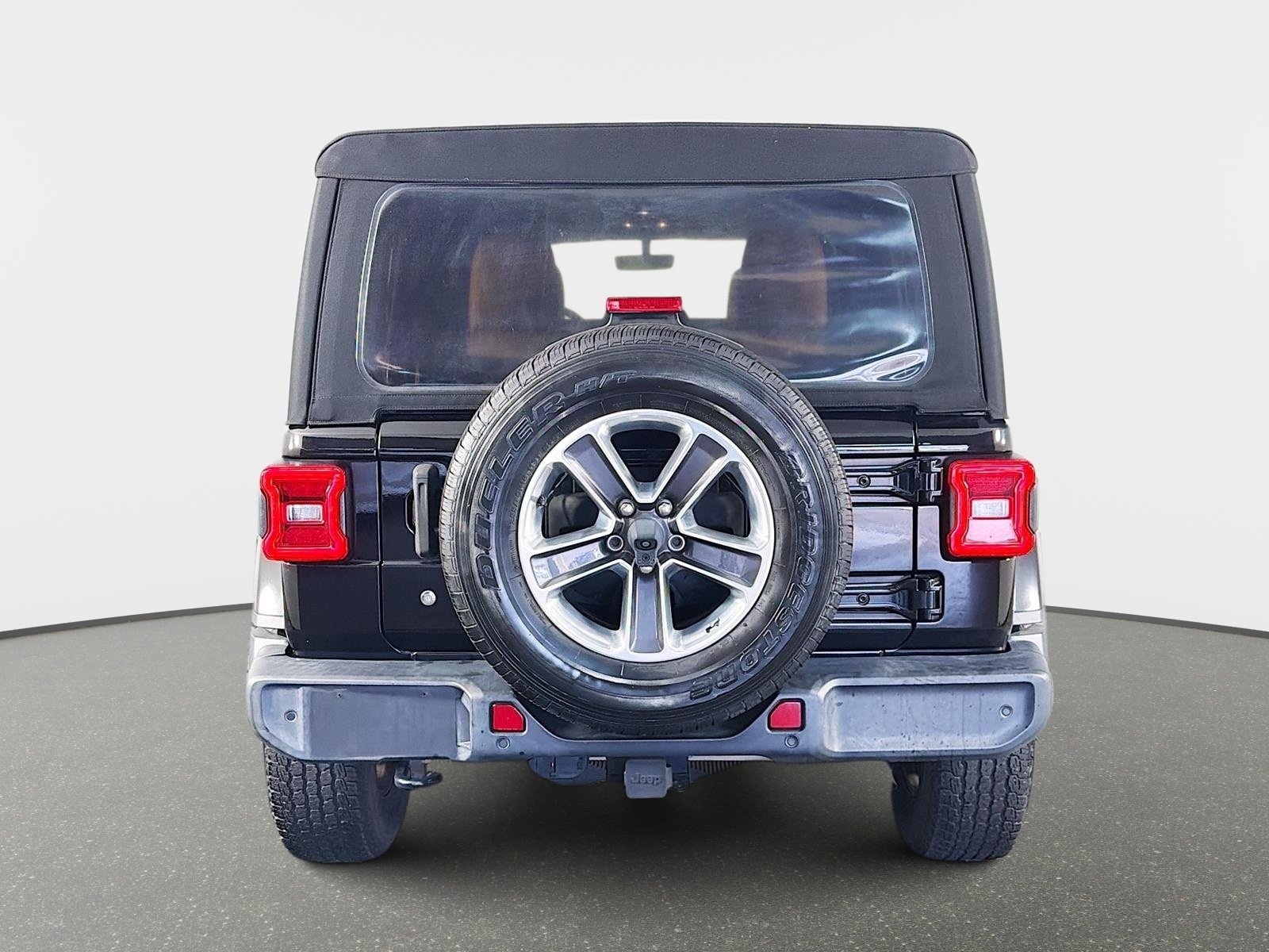 2019 Jeep Wrangler Unlimited Sahara - Photo 6