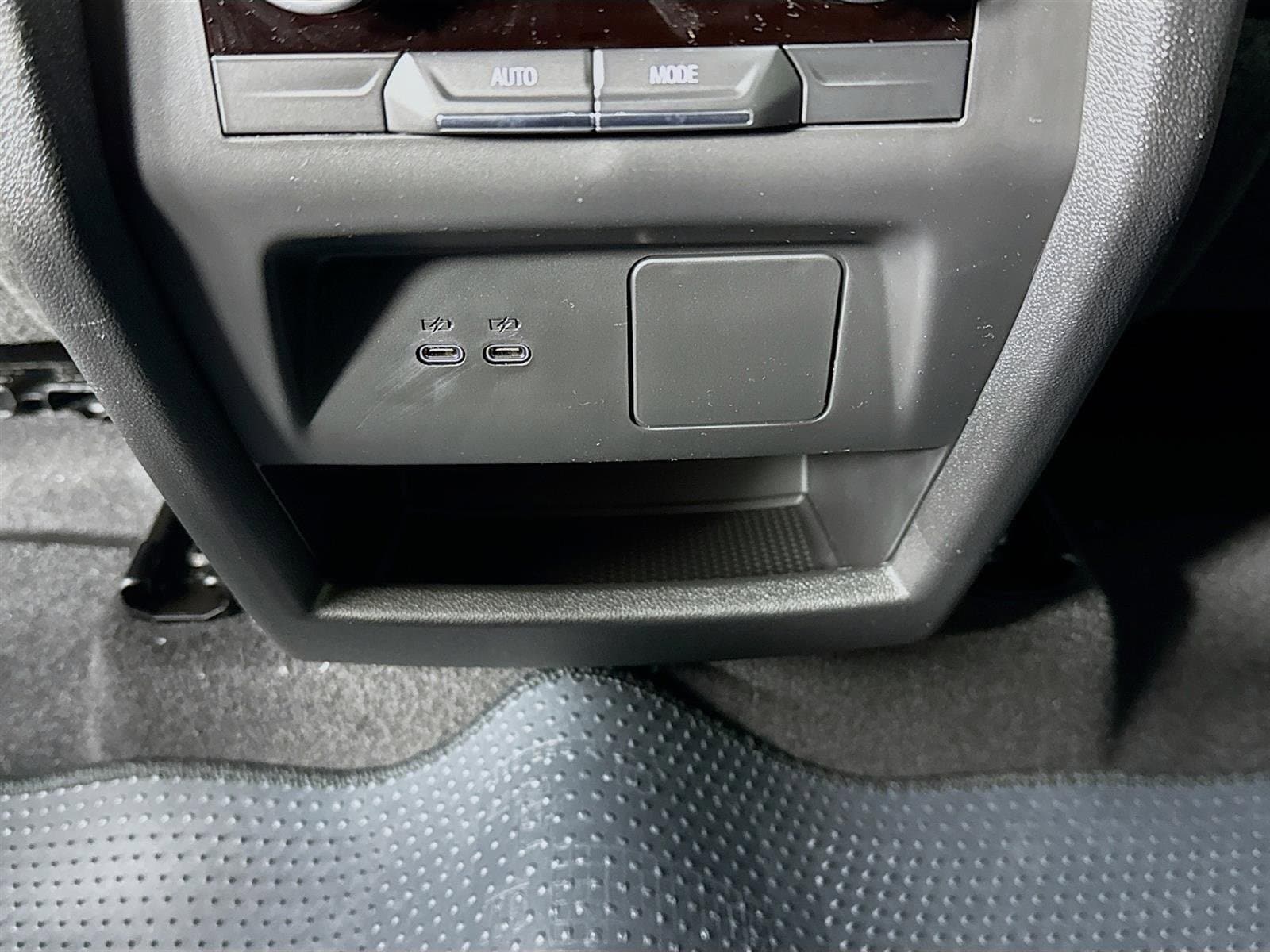 2026 Buick Enclave Preferred - Photo 27