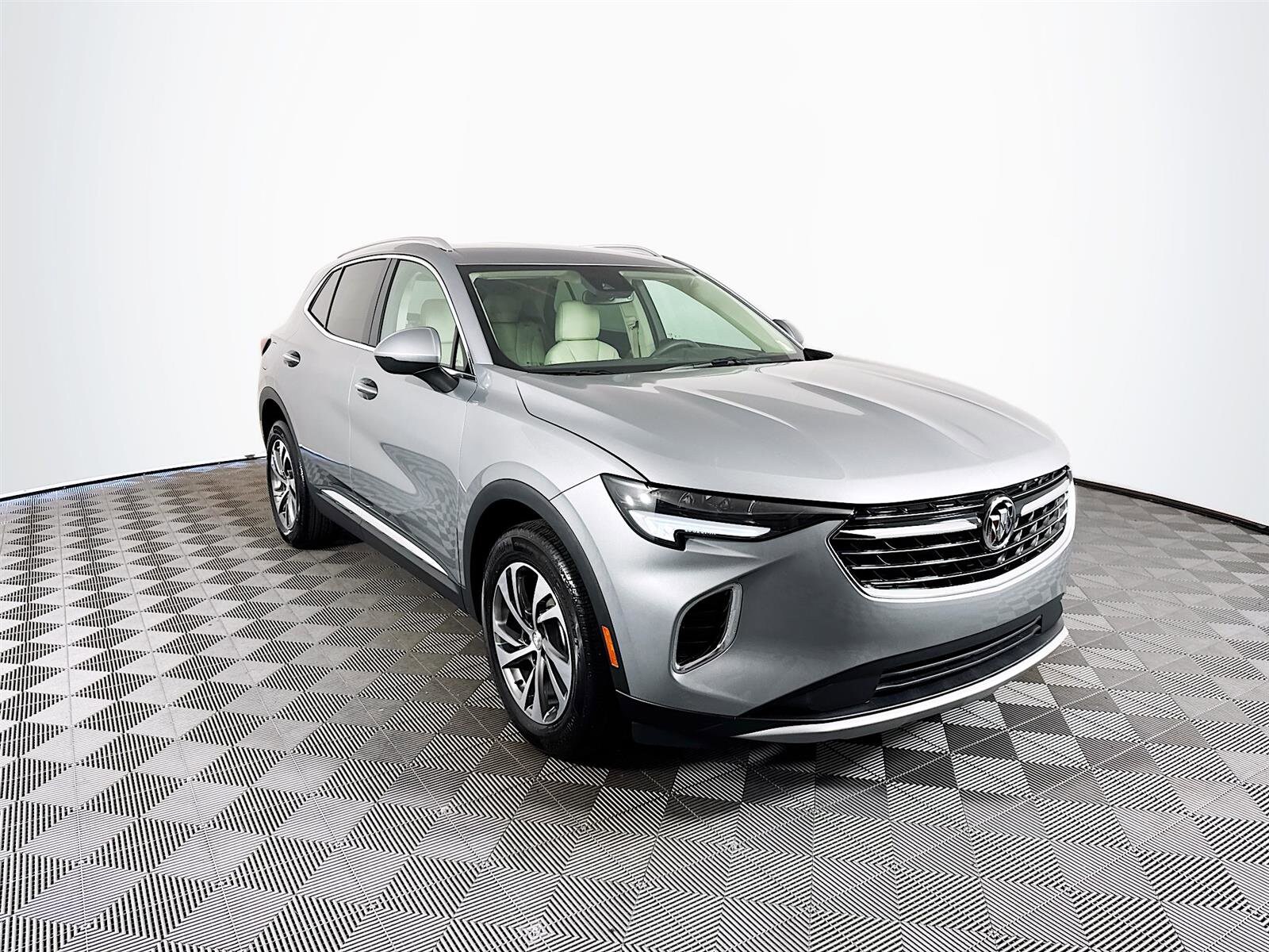 2023 Buick Envision Essence photo 3