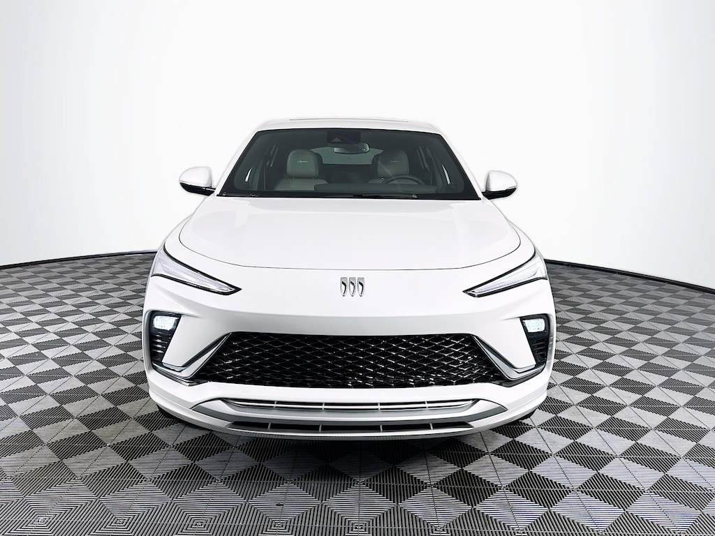 New 2025 Buick Envista Avenir SUV